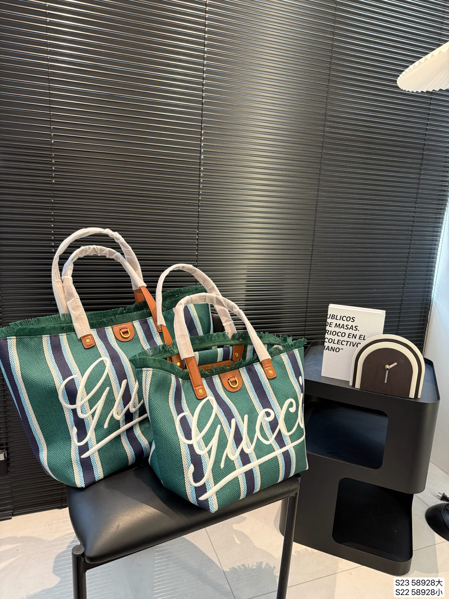 Gucci striped tote bag - cnluxepick