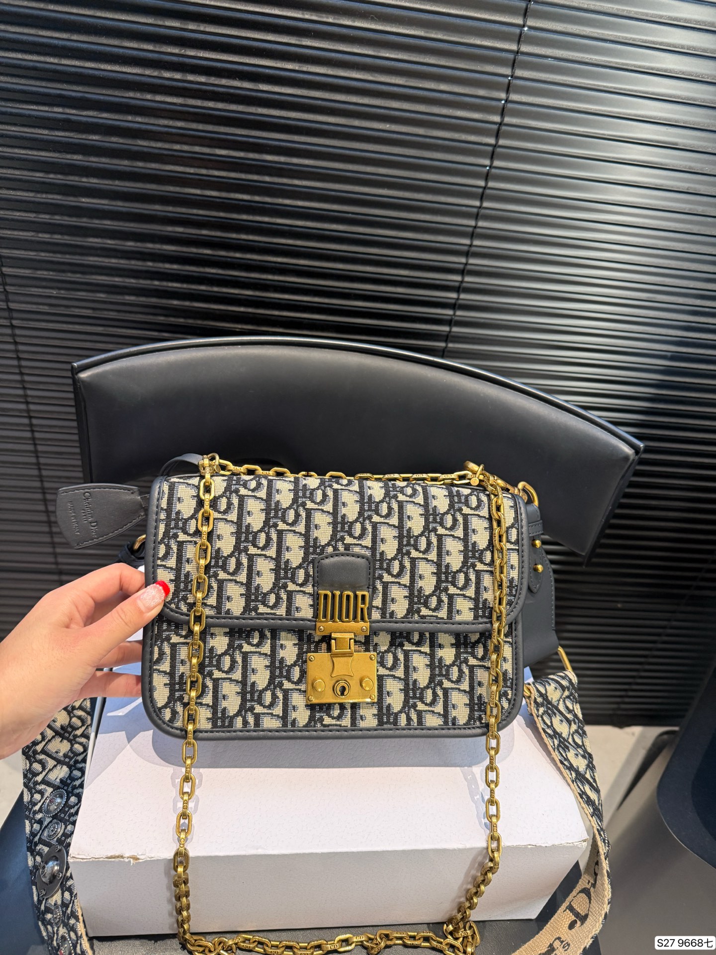 Dior Envelope Chain Bag - cnluxepick