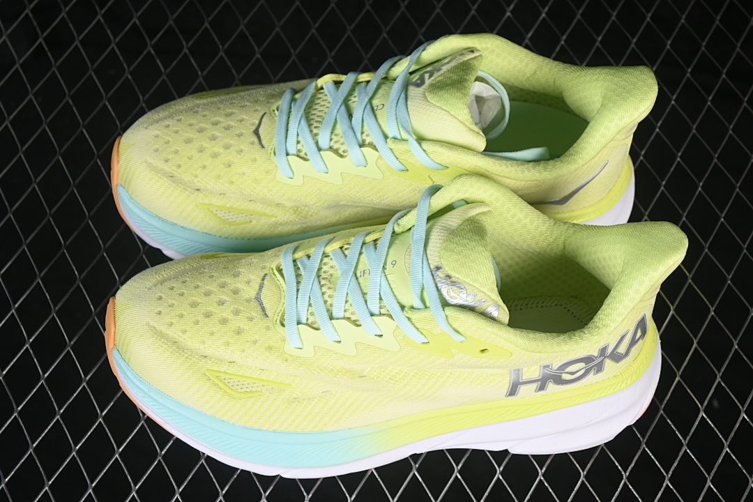 HOKA One One Clifton 9 All-terrain Everyday Road Running Shoes
