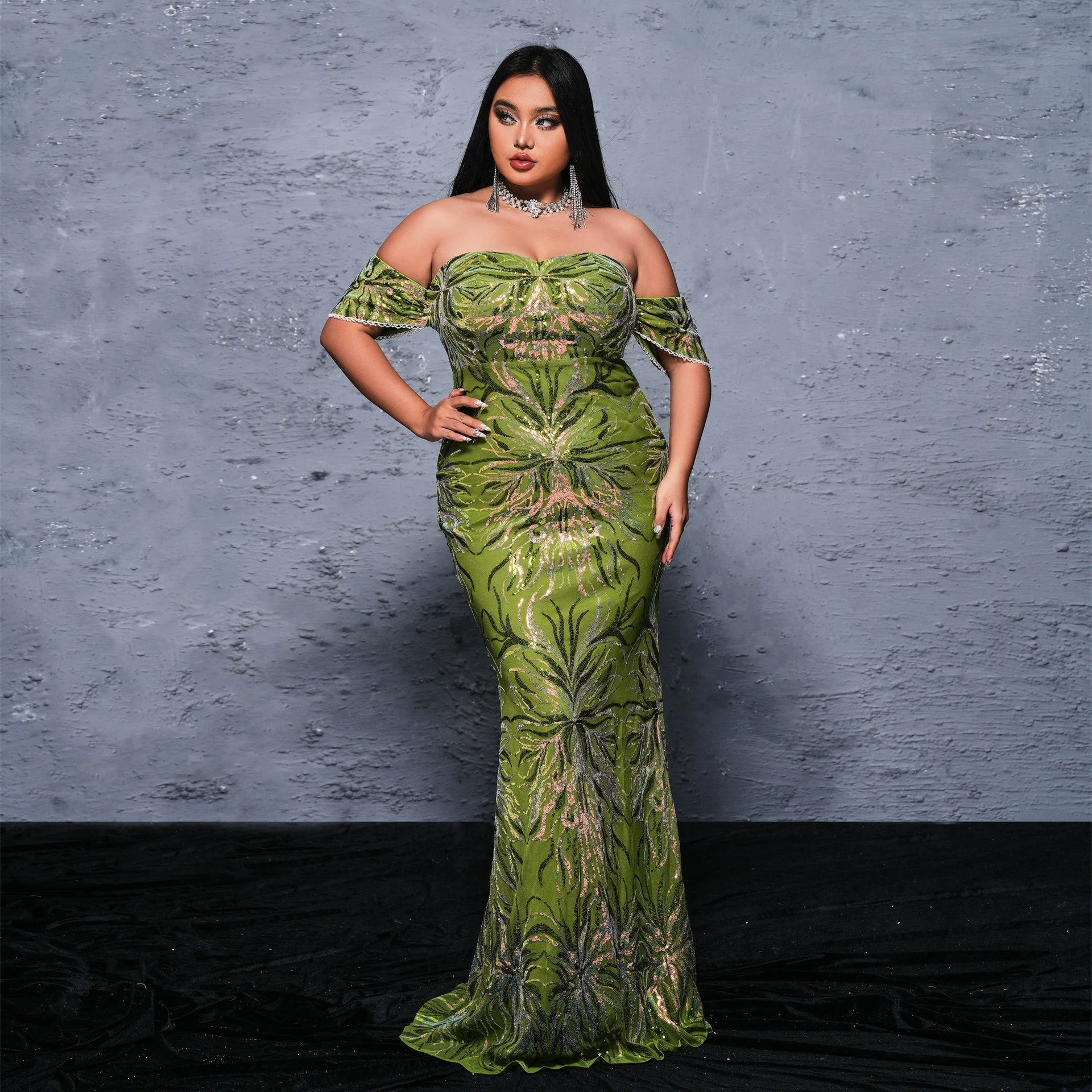 Elegant Off Shoulder Sequined Maxi DressClistos