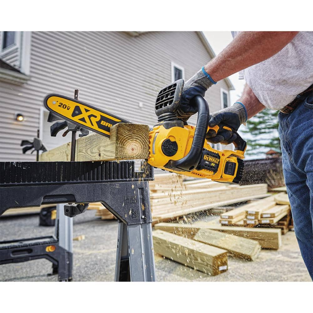 DEWALT 20V MAX 12in. Brushless Battery Powered Chainsaw, DCCS620B