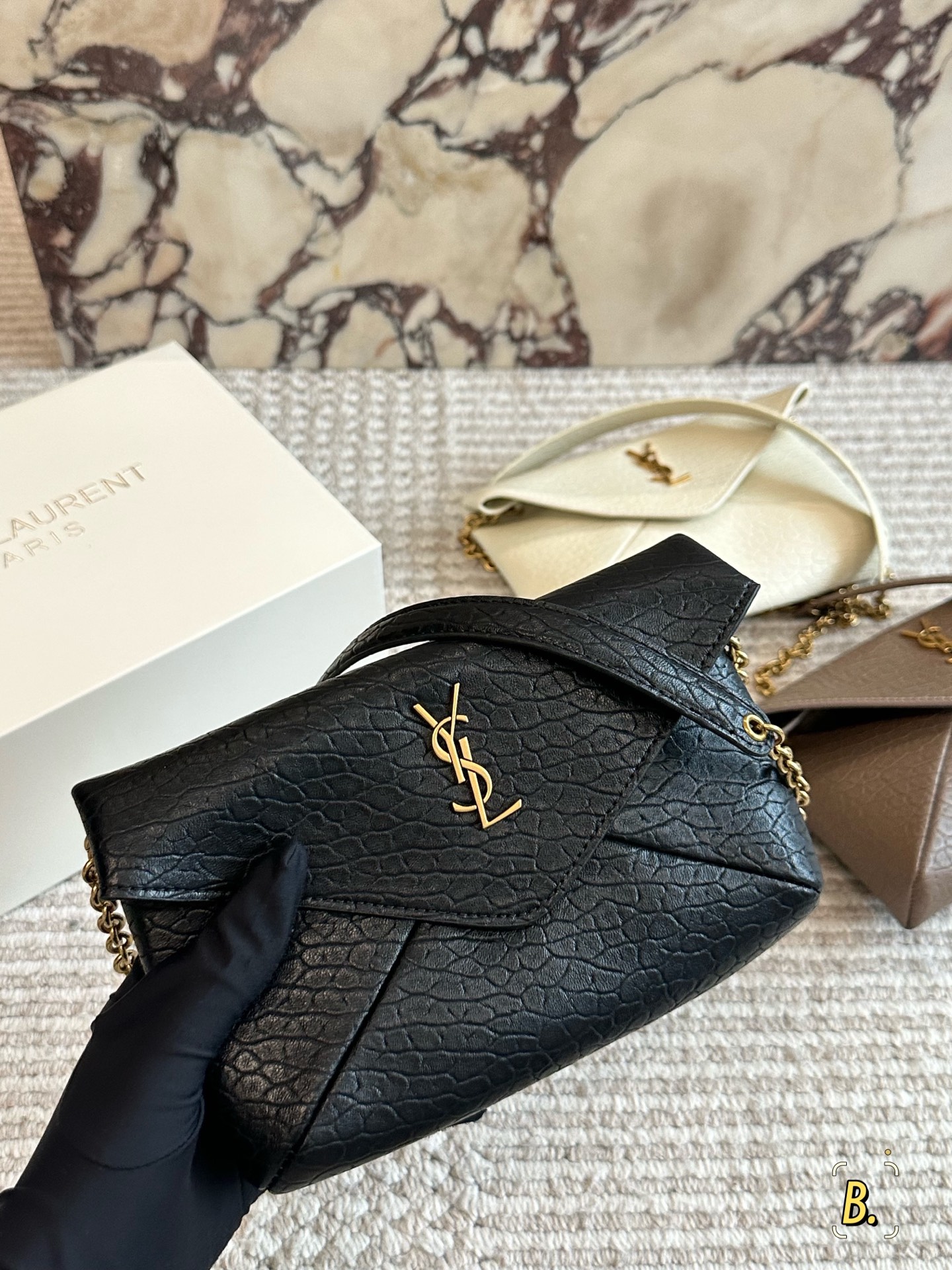 YSL chain clutch bag - cnluxepick