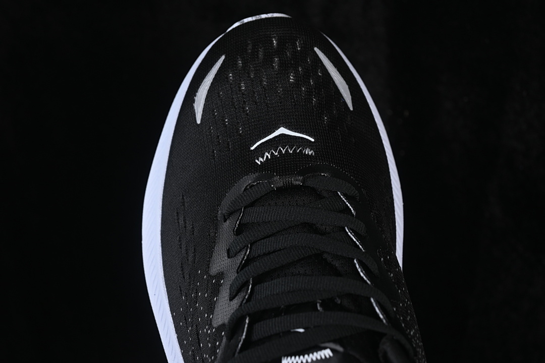 HOKA One One Kawana