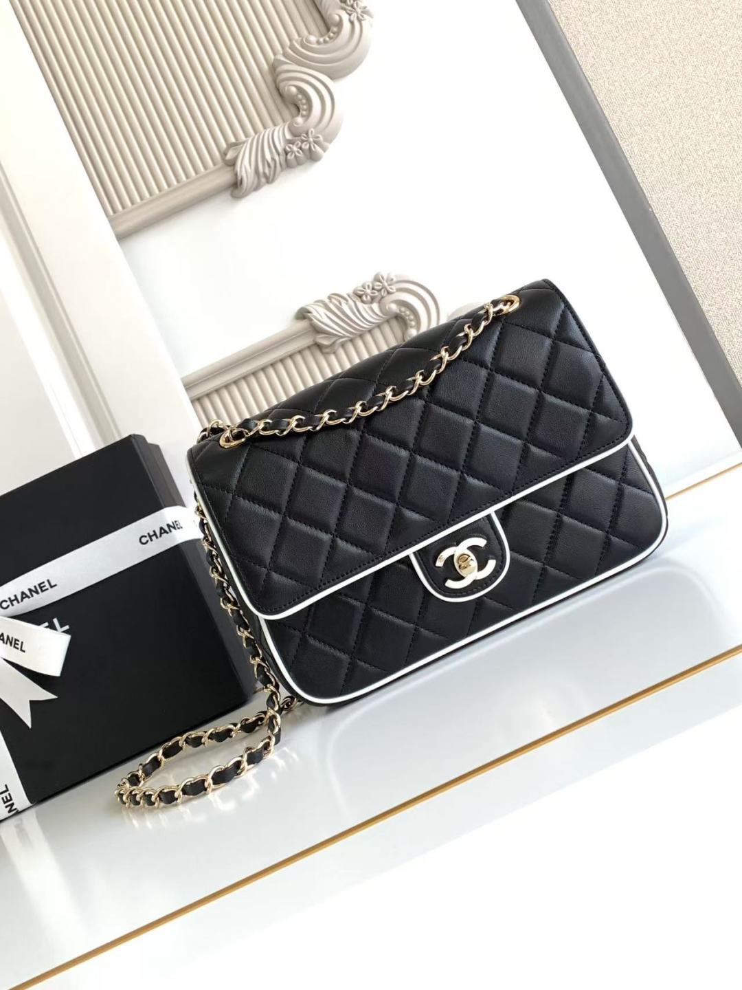Chanel Small Graphic Frame Flap Bag Black 23cm