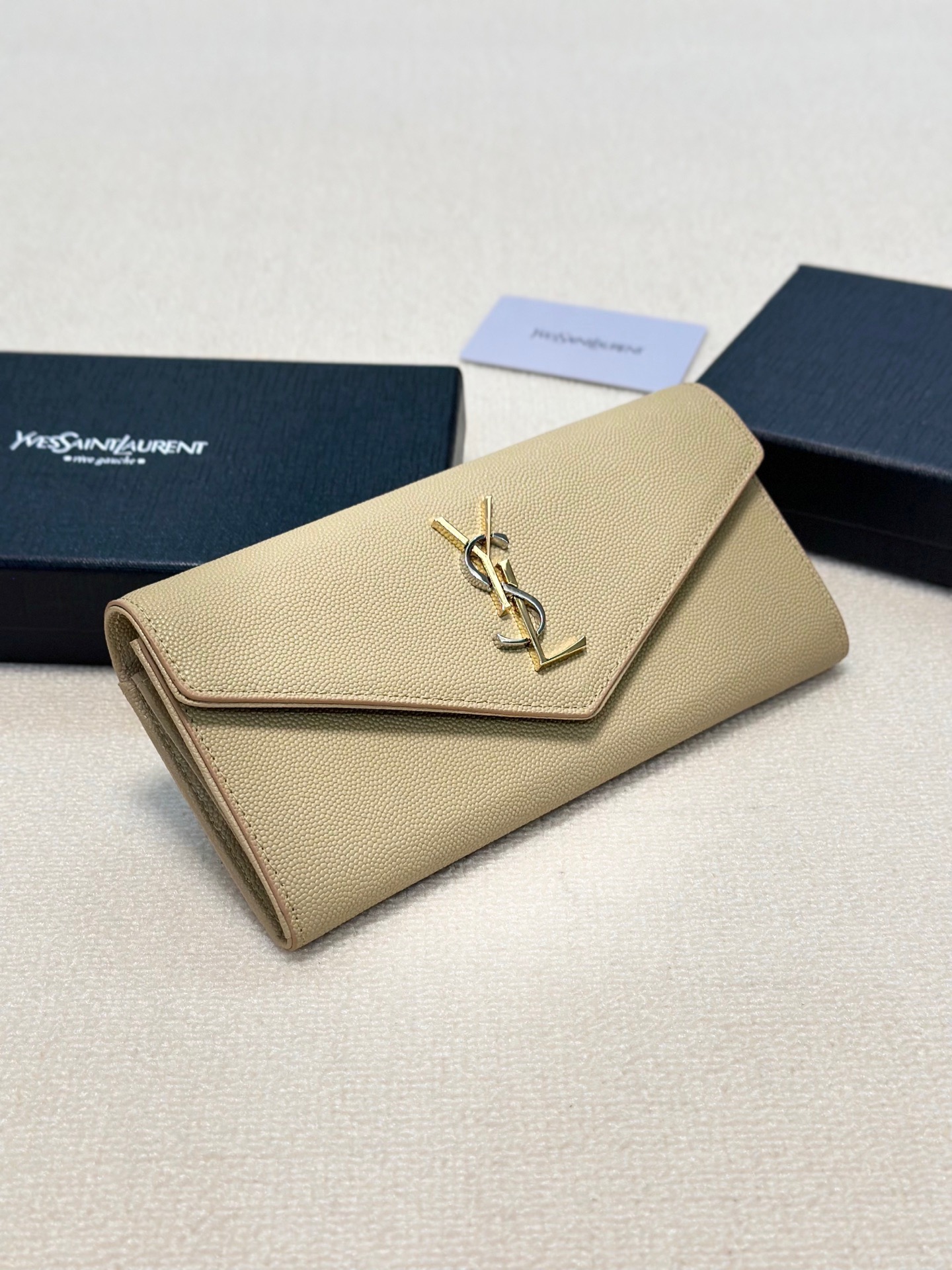 YSL Caviar Wallet - cnluxepick