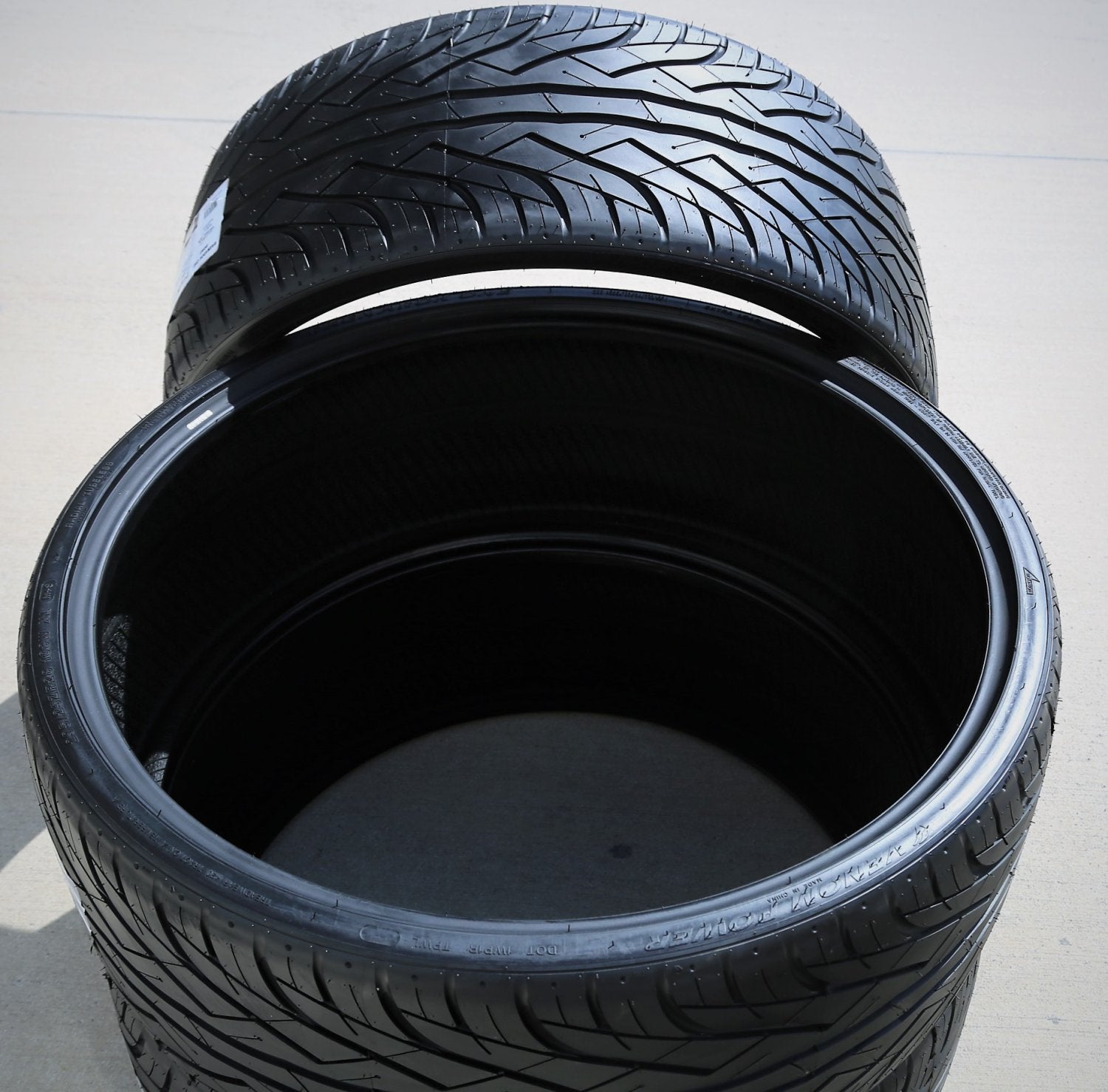 Tire Venom Power Ragnarok One 295/25R28 ZR 103W XL High Performance M+S
