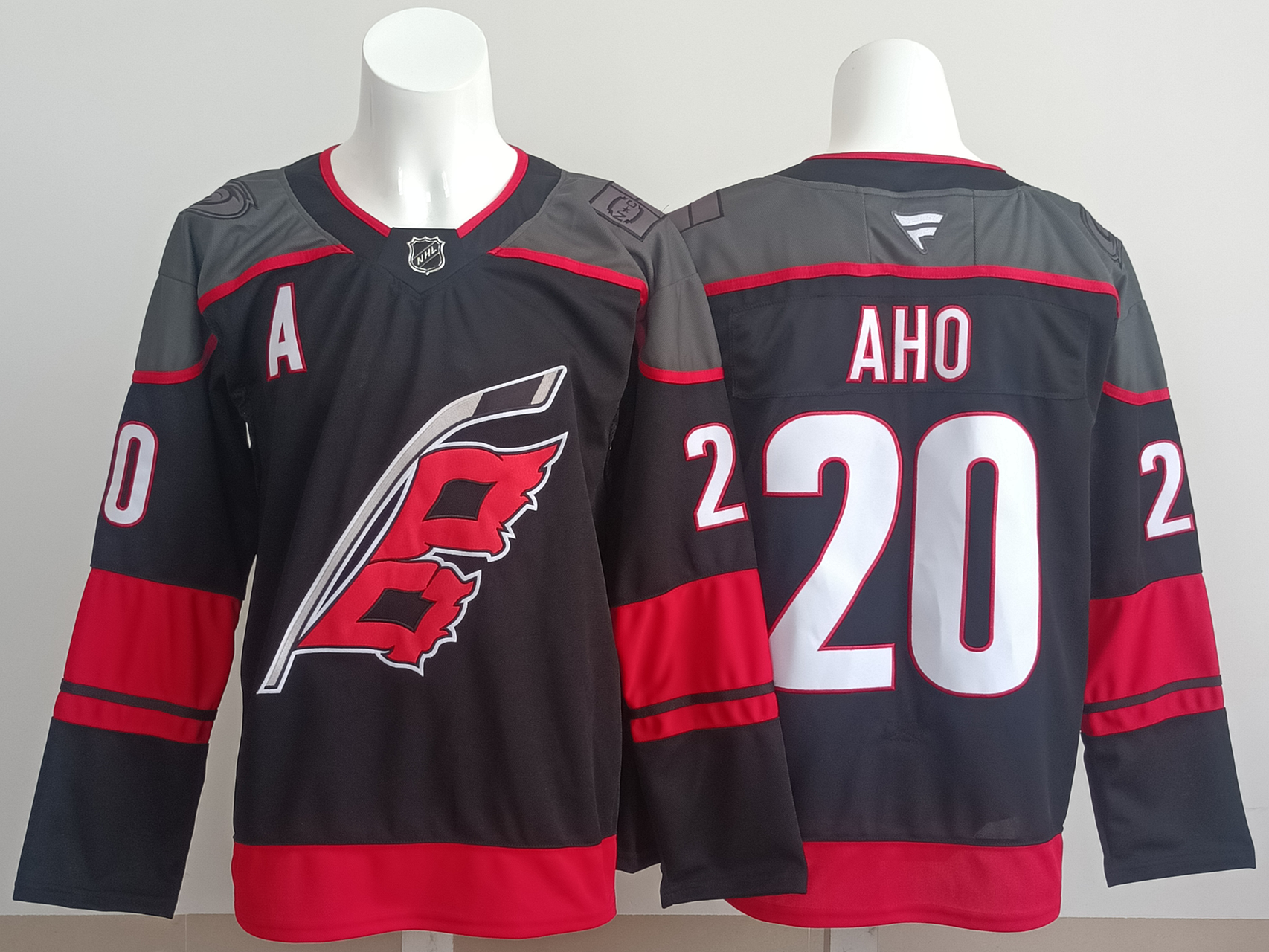 Carolina Hurricanes - Black