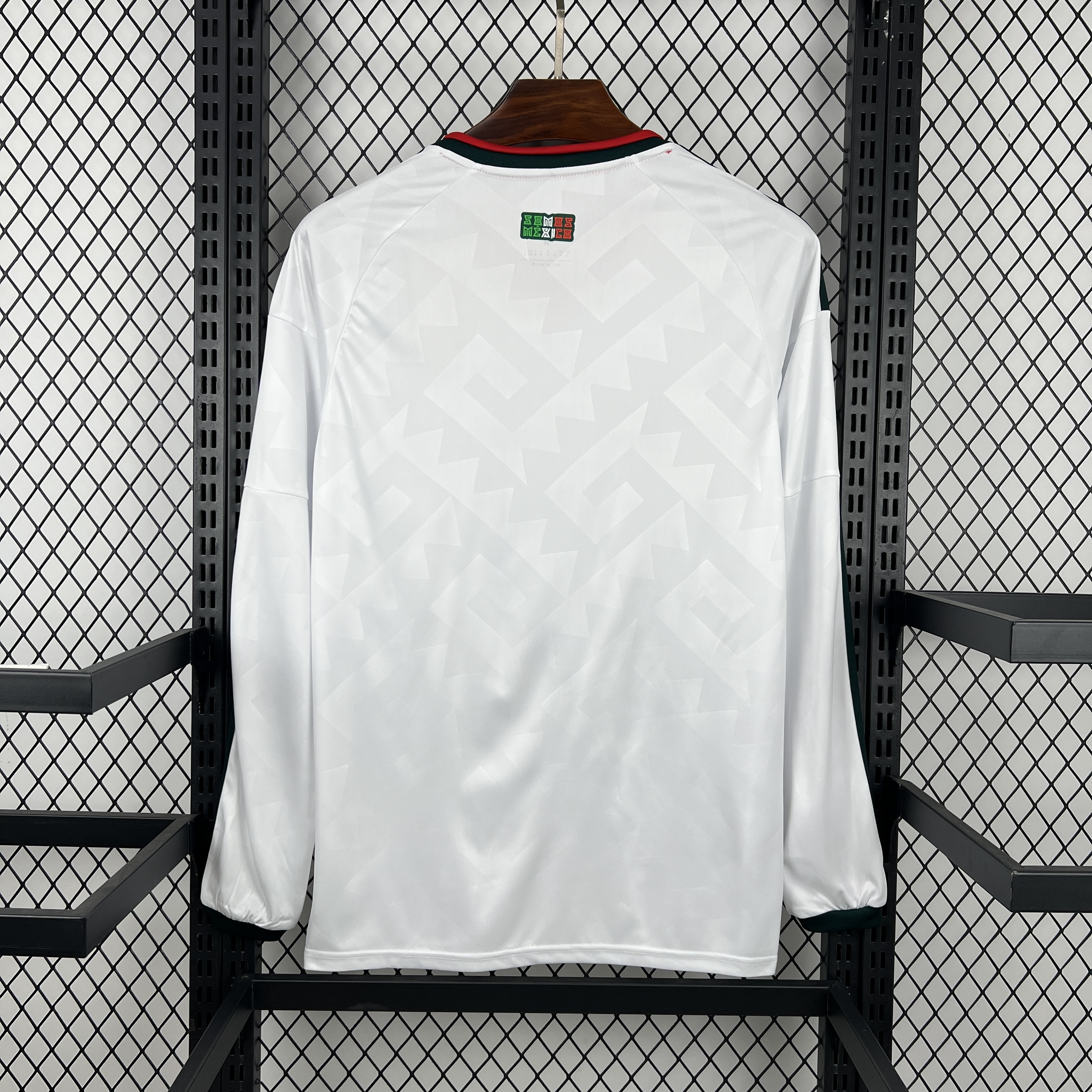 Mexique maillot foot 2026 2027 Manches Longues Coupe Du Monde€38.99