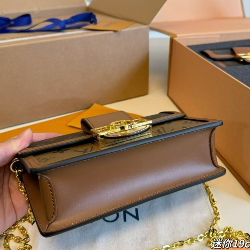 Louis Vuitton Dauphine Chain 7.8 Inches M68746