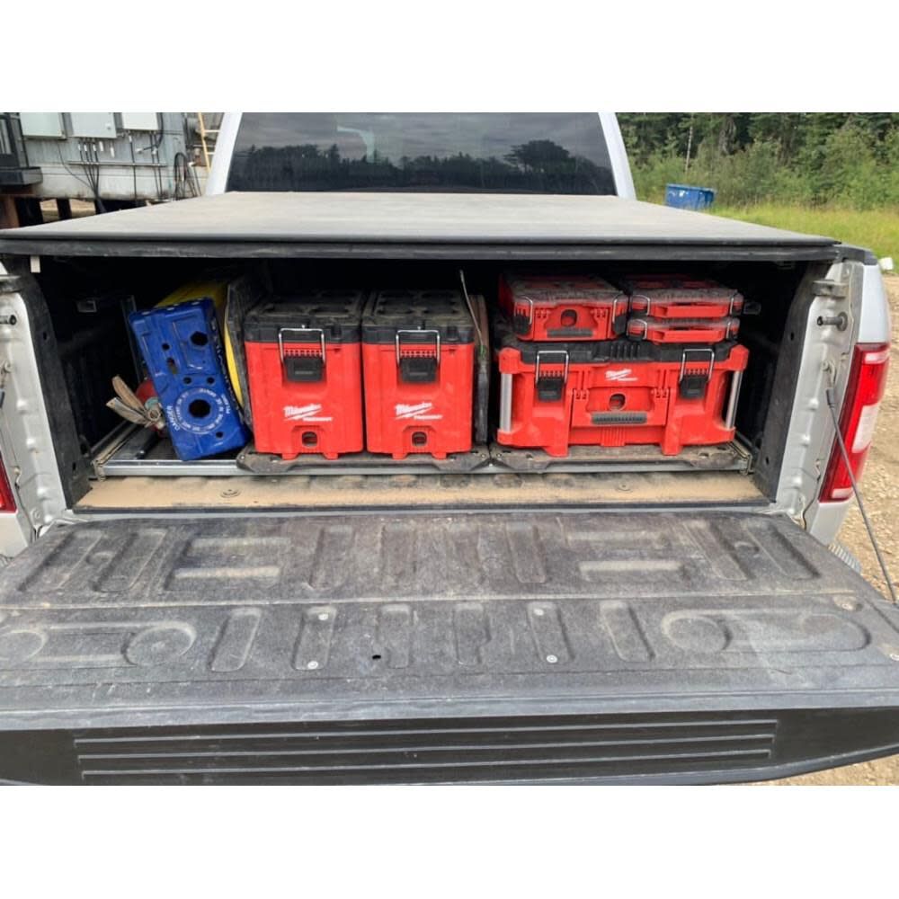 Milwaukee PACKOUT Large Tool Box 48-22-8425
