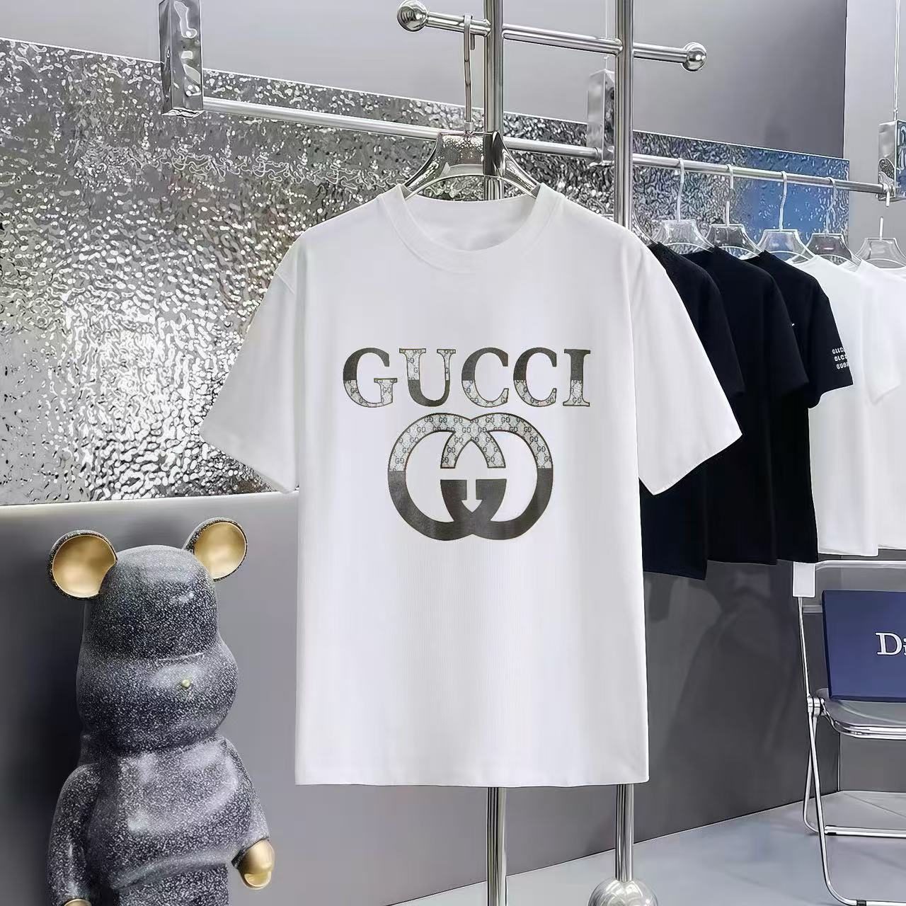 Gucci Printed T-shirt - cnluxepick