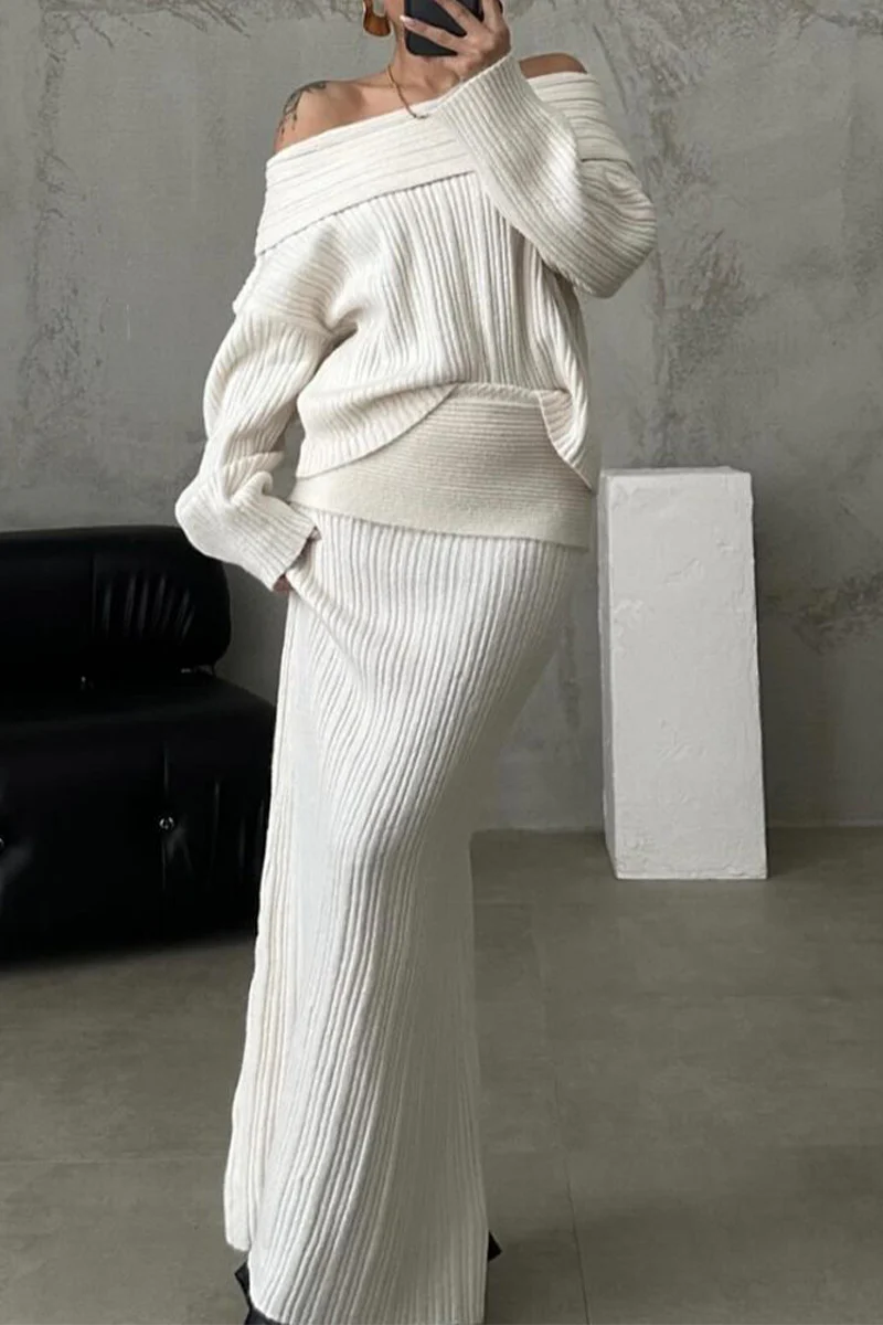 Off Shoulder Ribbed Knit Maxi Dress SetClistos