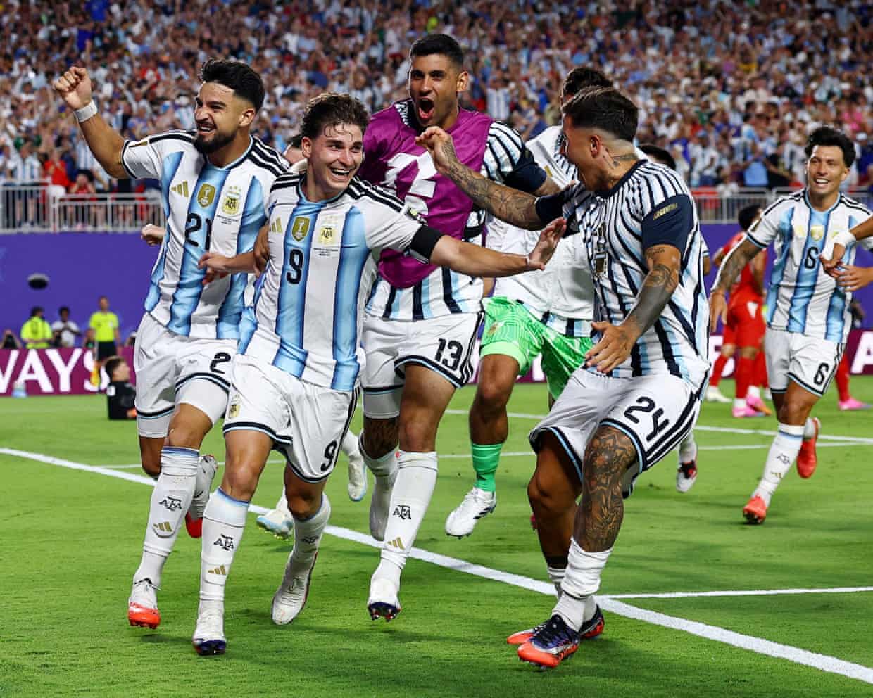 Álvarez's Extra-Time Brilliance Sinks 10-Man Switzerland and Propels Argentina into the Semi-Finals