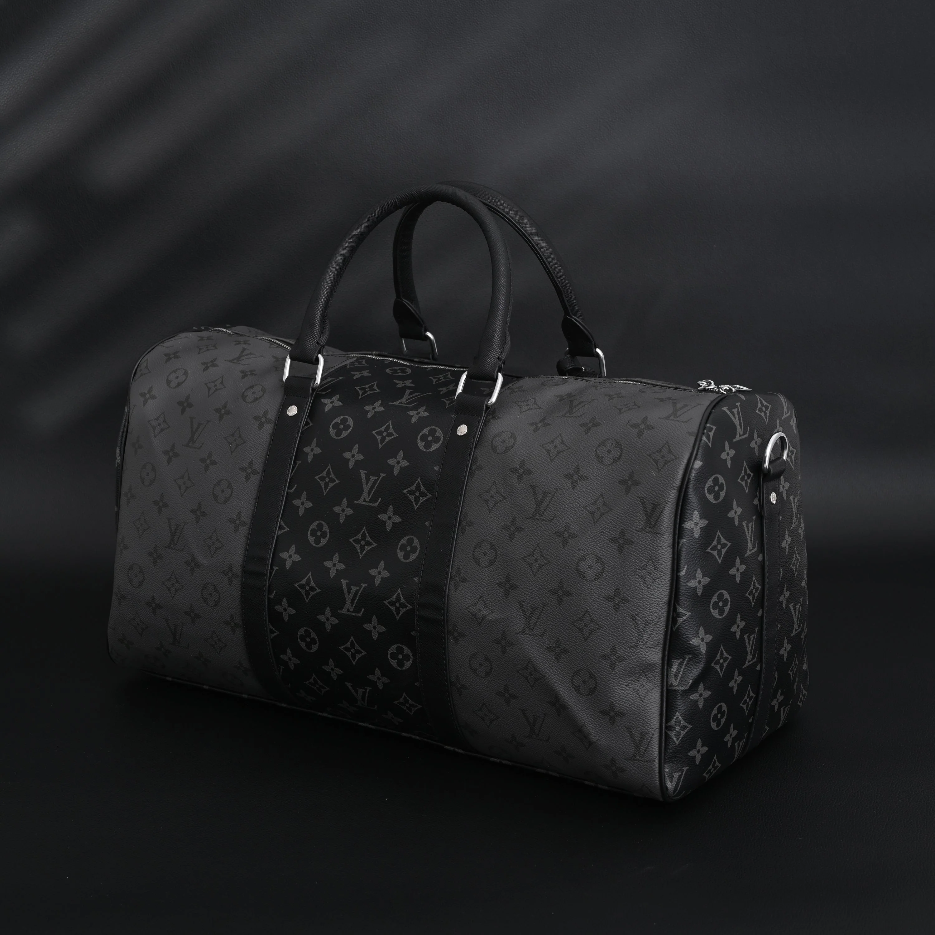 Louis Vuitton Keepall Bandoulière 45 Monogram Eclipse