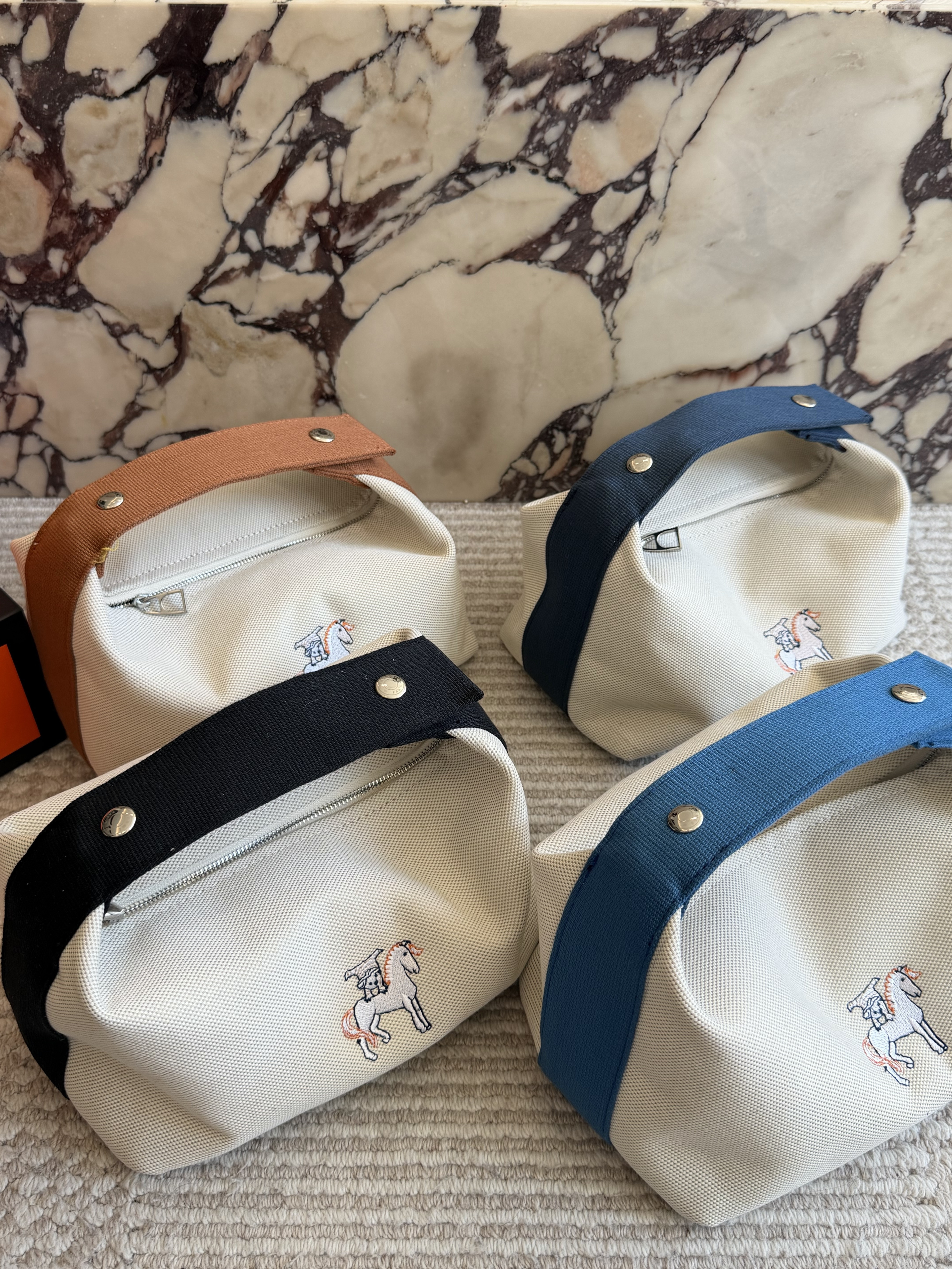Hermès toiletry bag - cnluxepick