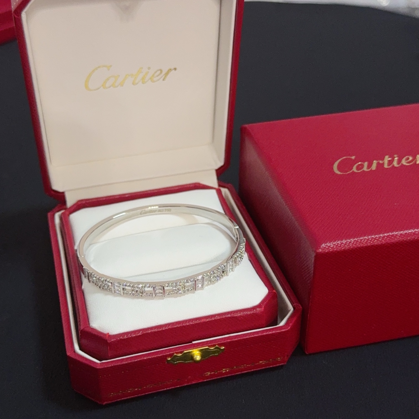 Cartier Diamond Bracelet High Edition - cnluxepick