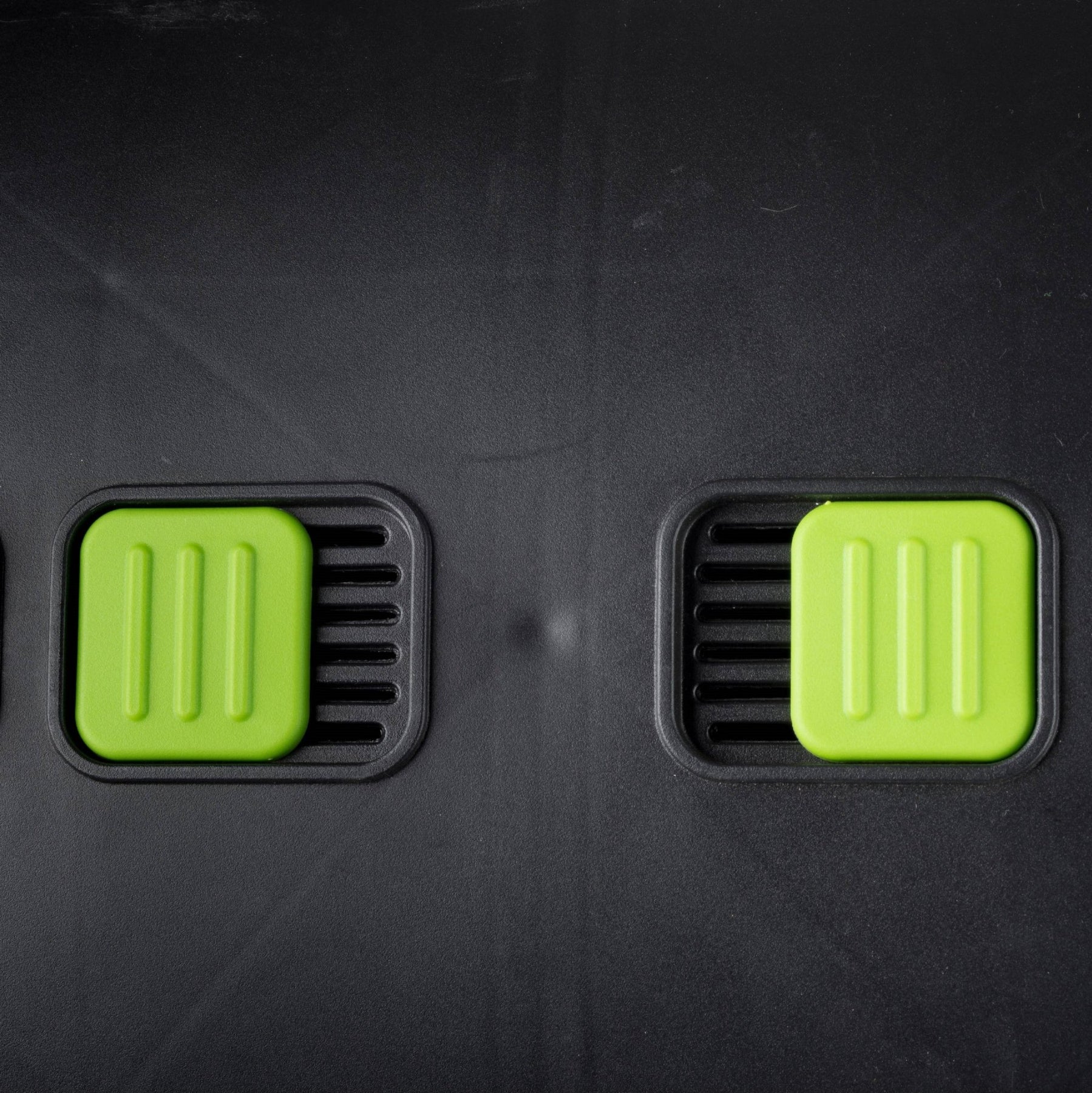 2026 Maze 65-Gallon Compost Tumbler And Cart Combo