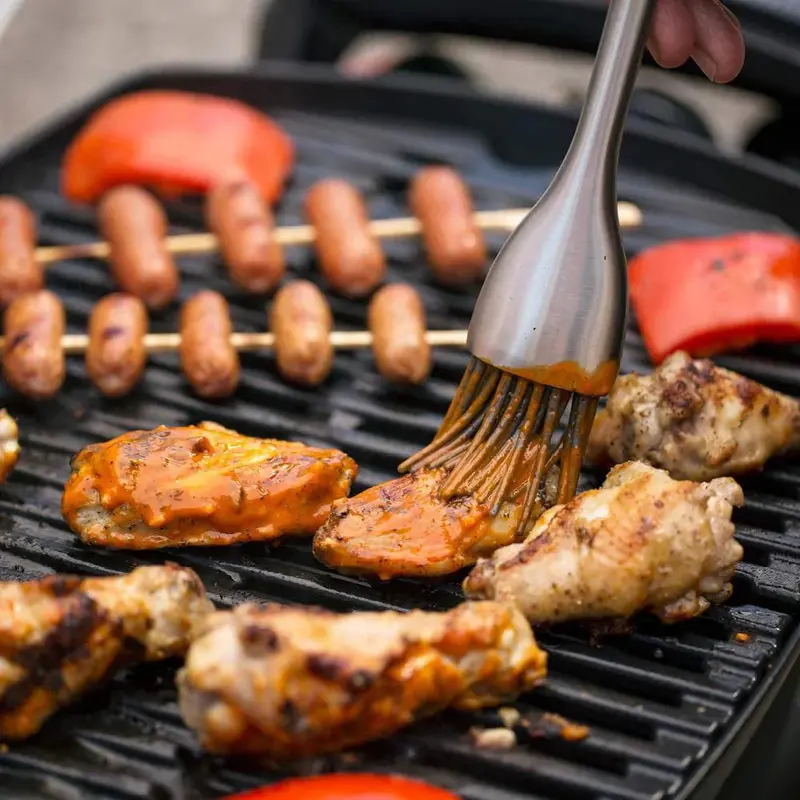 Q1200 Liquid Propane Grill – High-Output Outdoor Cooking System