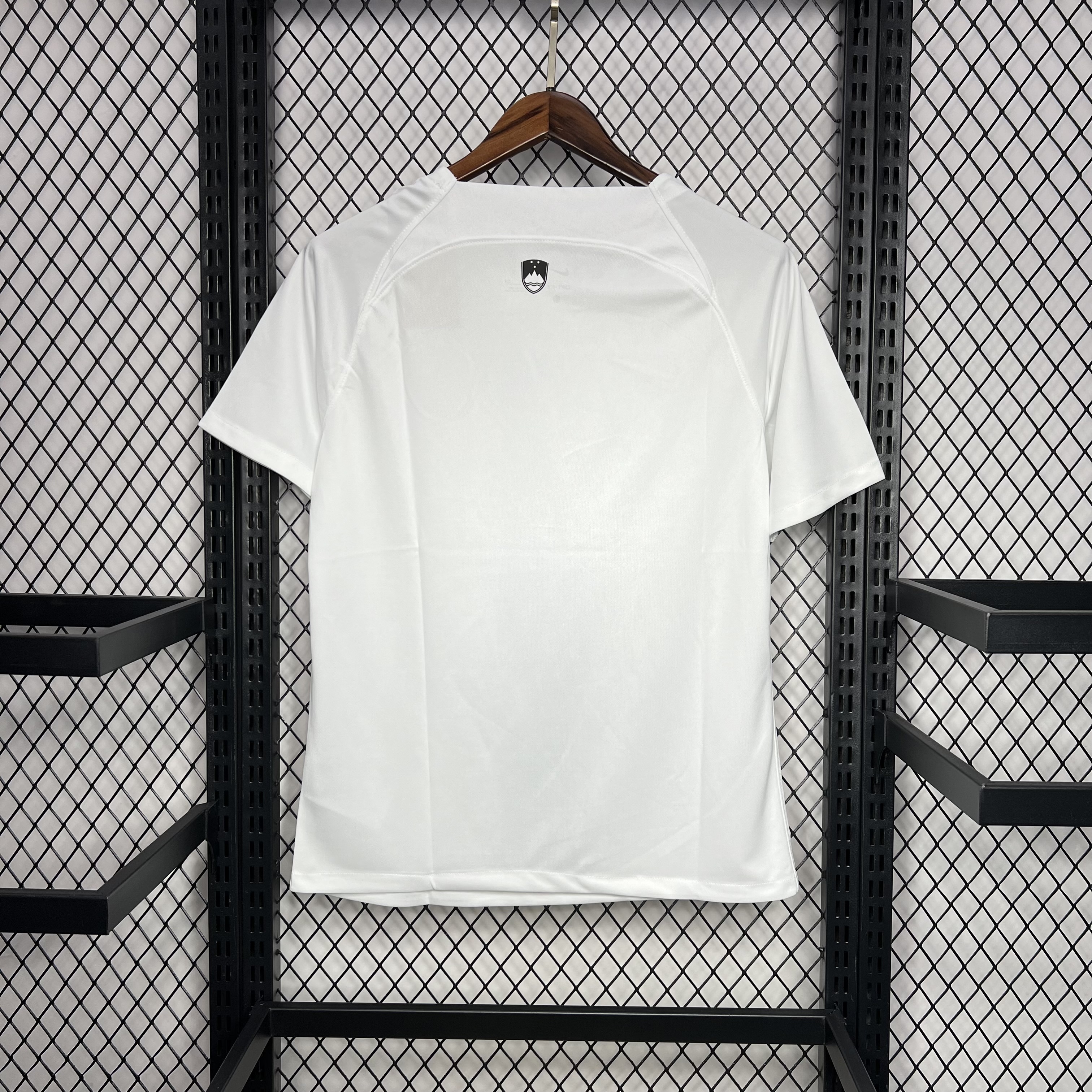 Slovenia 2024/25 Away Jersey S-XXL Fan Version