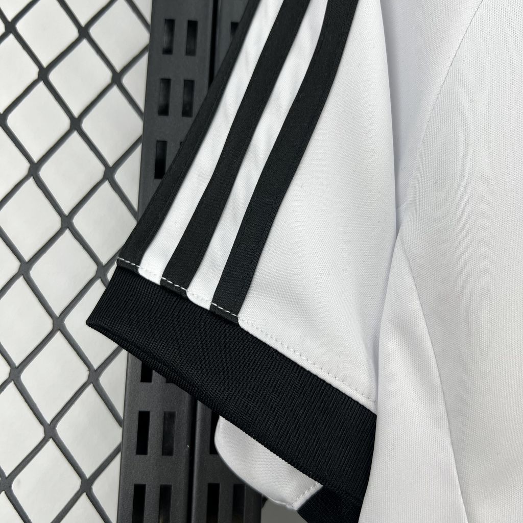 Real Madrid 2026/27 Special Jersey S-XXL Fan Version 3