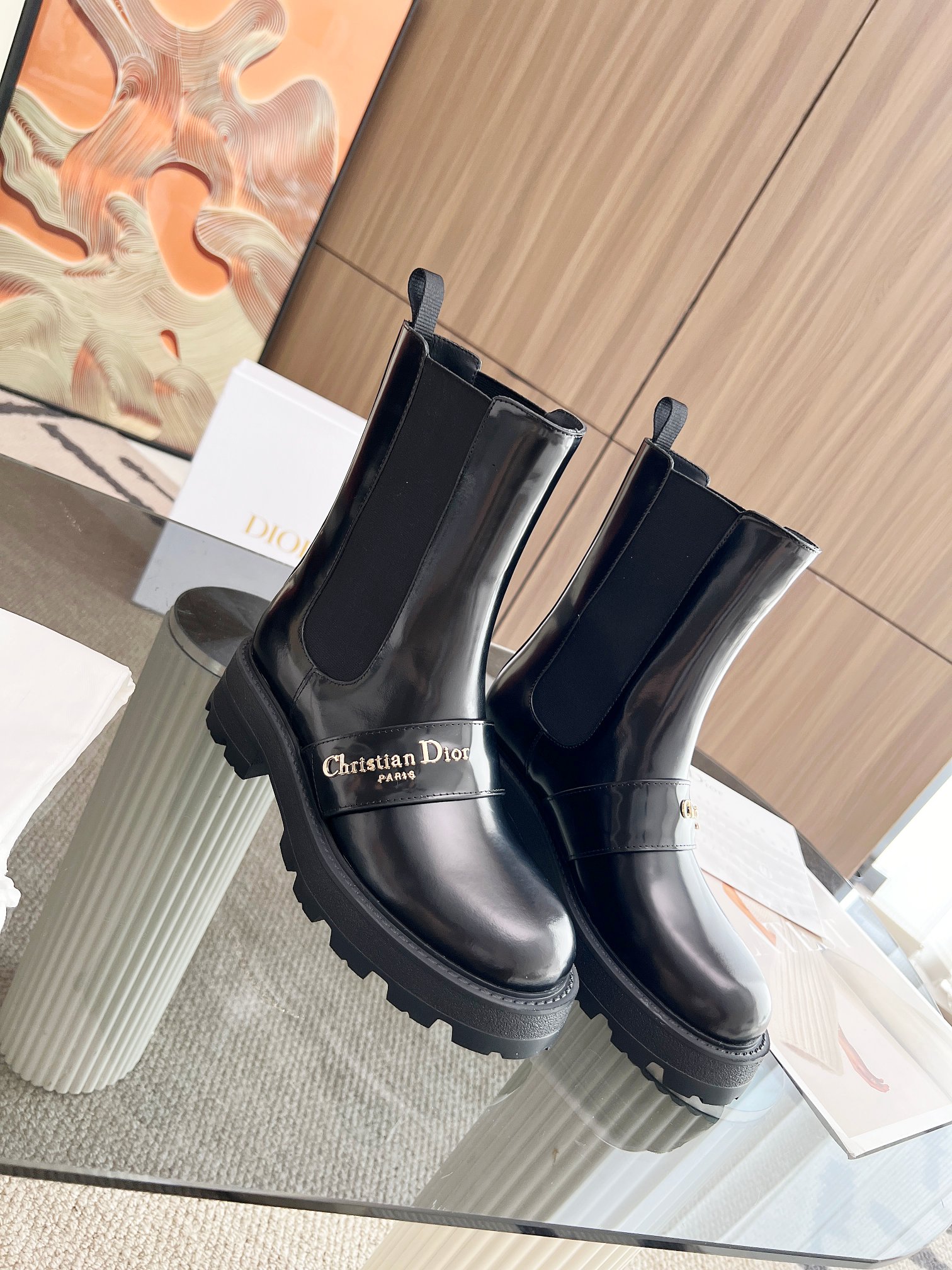 Dior's classic hobnail boots - cnluxepick