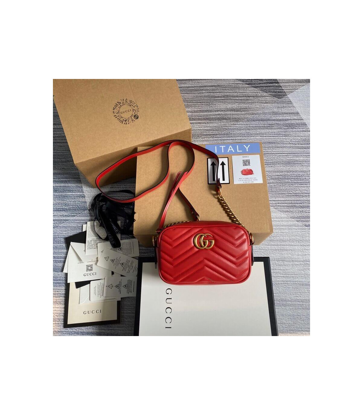 Gucci GG Marmont Matelasse Mini Bag Red