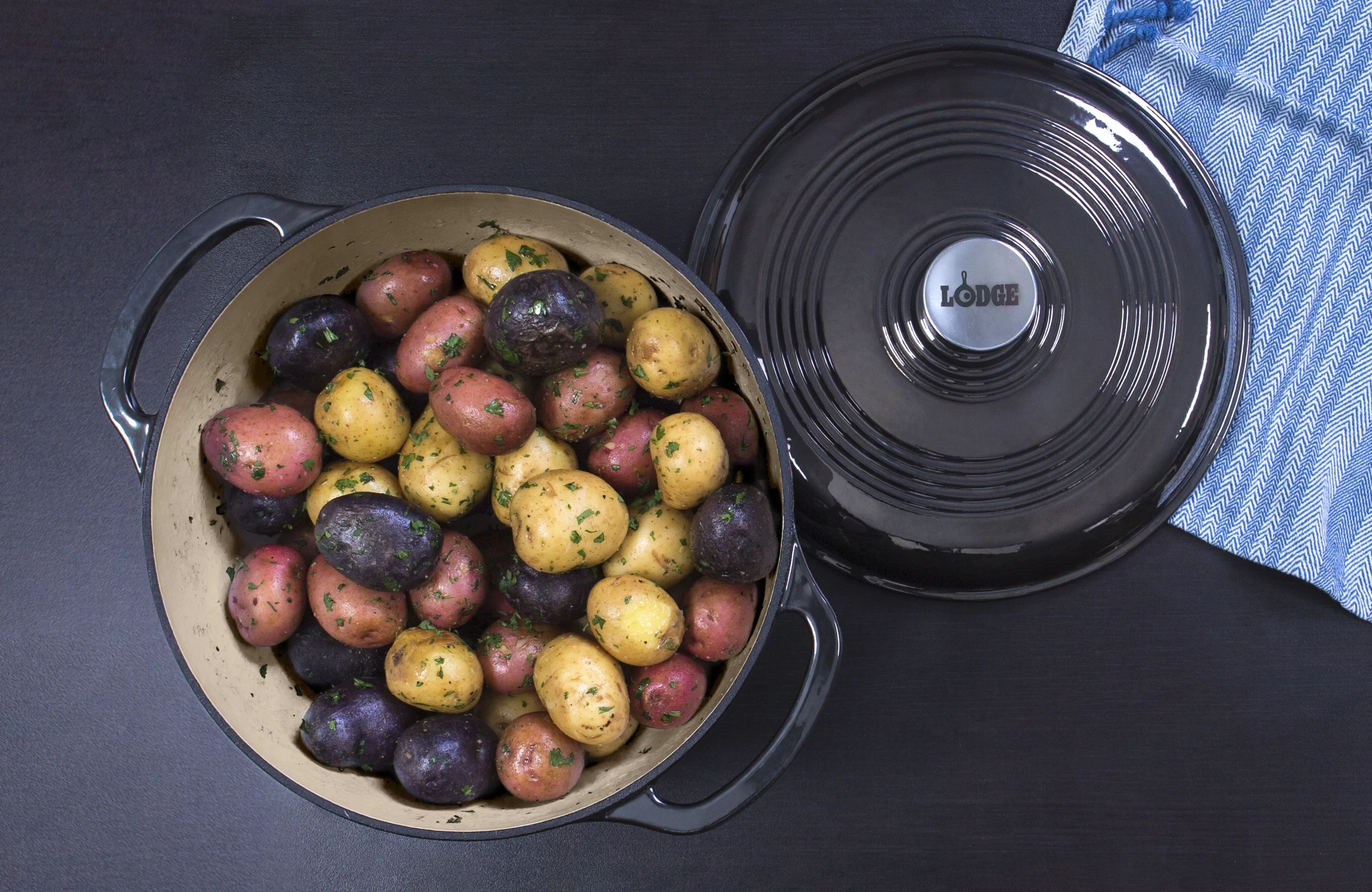 Lodge Cast Iron 6 Quart Enameled Dutch Oven, Midnight Chrome Black