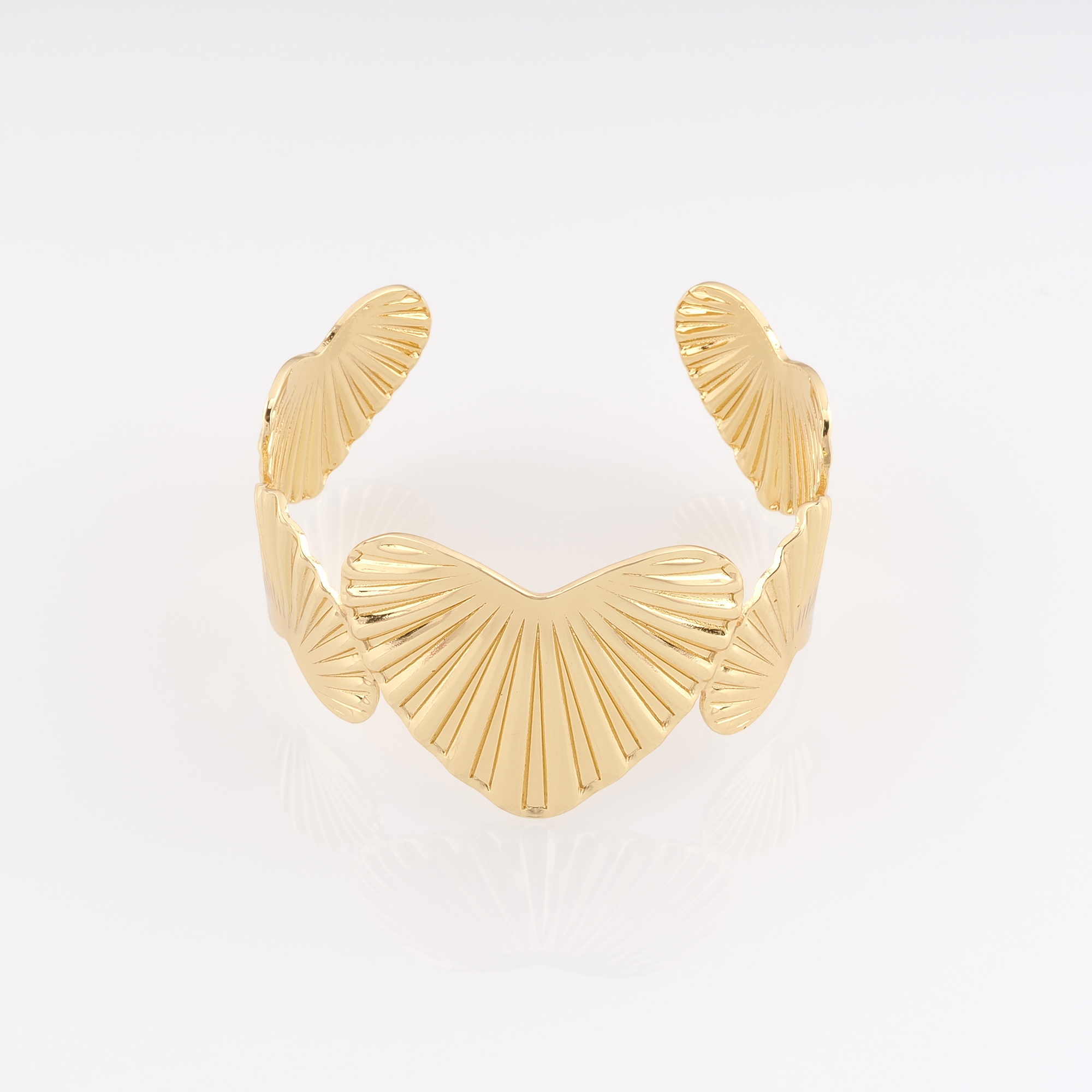 18K Gold Filled Heart Bangle,Minimalist Bracelet,Cuff Bracelet,Everyday Bracelet,Gift for Her