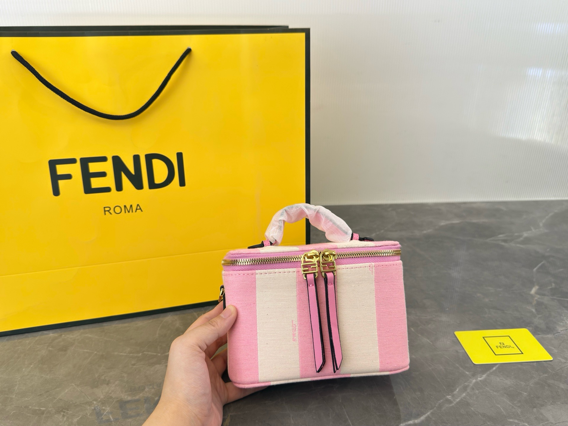 Fendi monogram box - cnluxepick