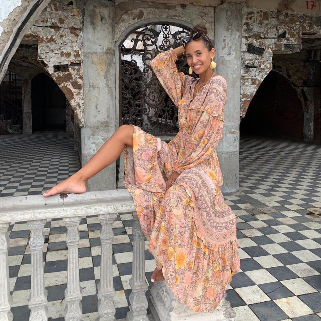 Boho Floral Maxi Dress with Tiered Ruffle SkirtClistos