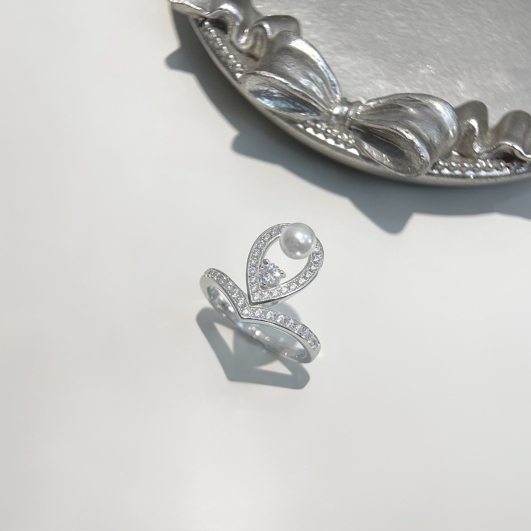 New Joséphine Aigrette diamond ring - cnluxepick