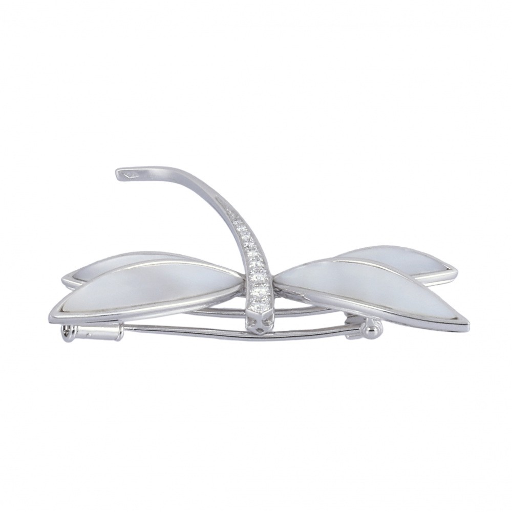 Van Cleef & Arpels 18k White Gold Van Cleef Daphne Brooch K18WG White Gold Brooch Diamond