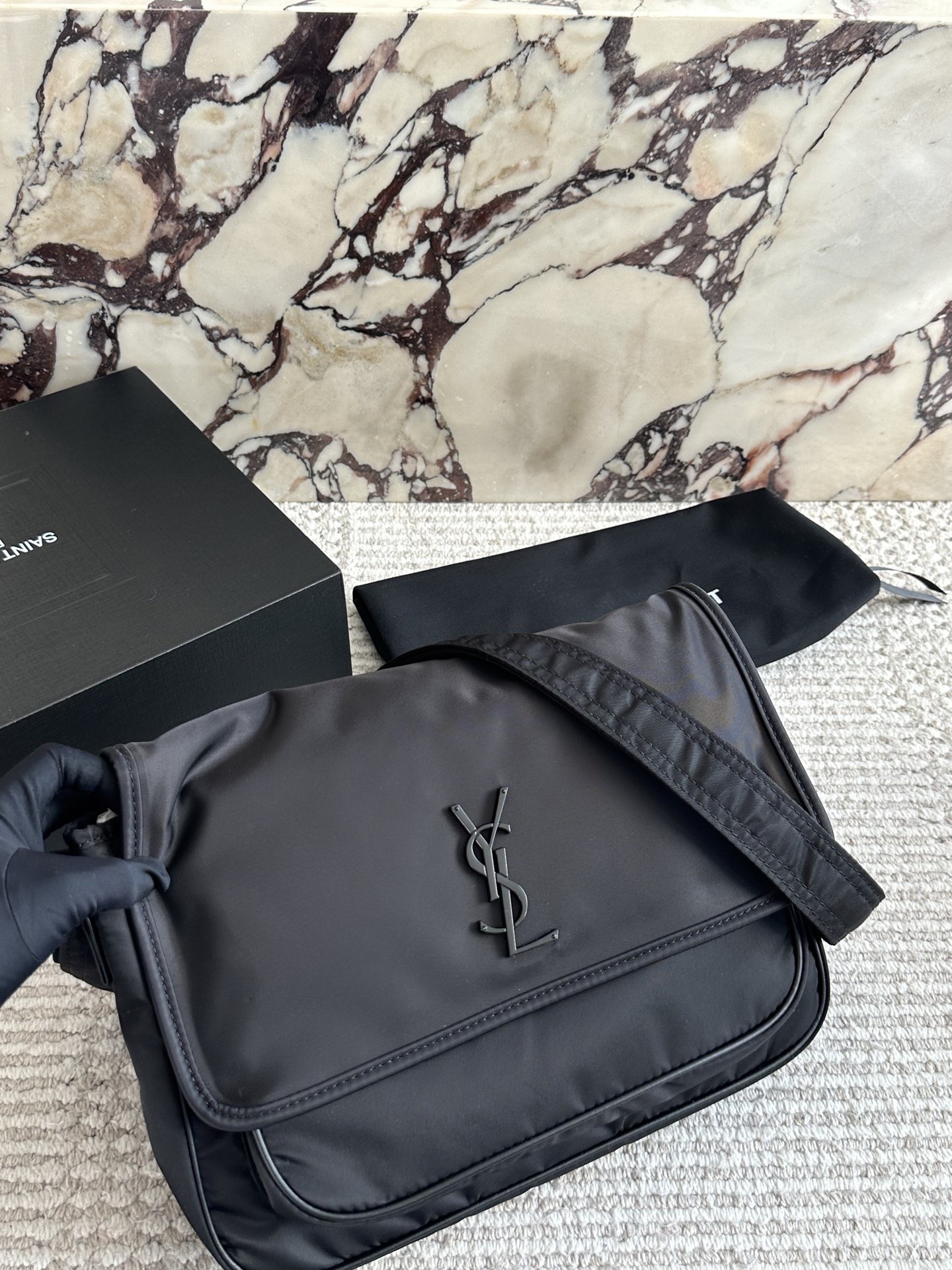 YSL messenger bag - cnluxepick