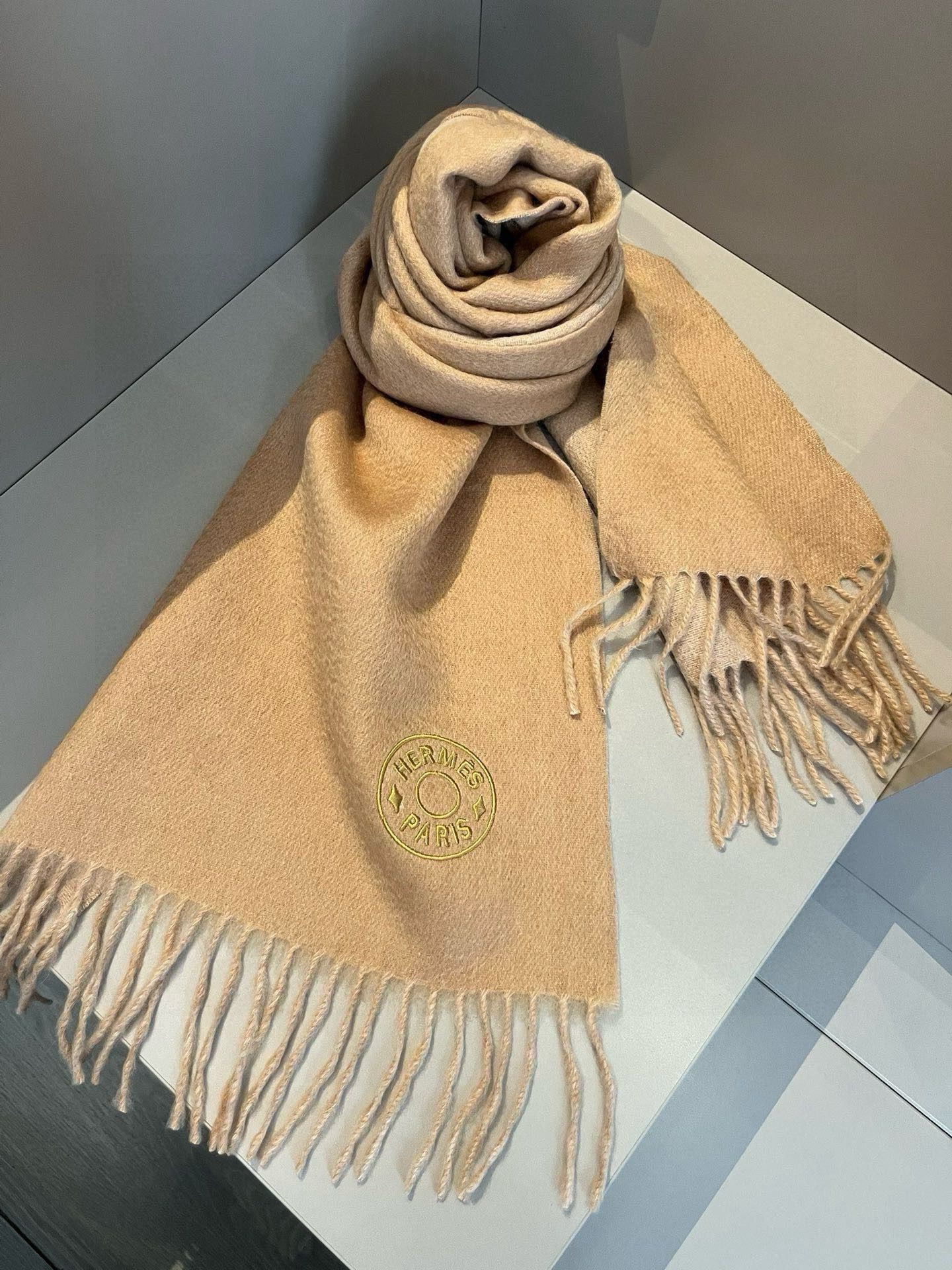 Hermes Cashmere Blanket Scarf Khaki For Women 180cm