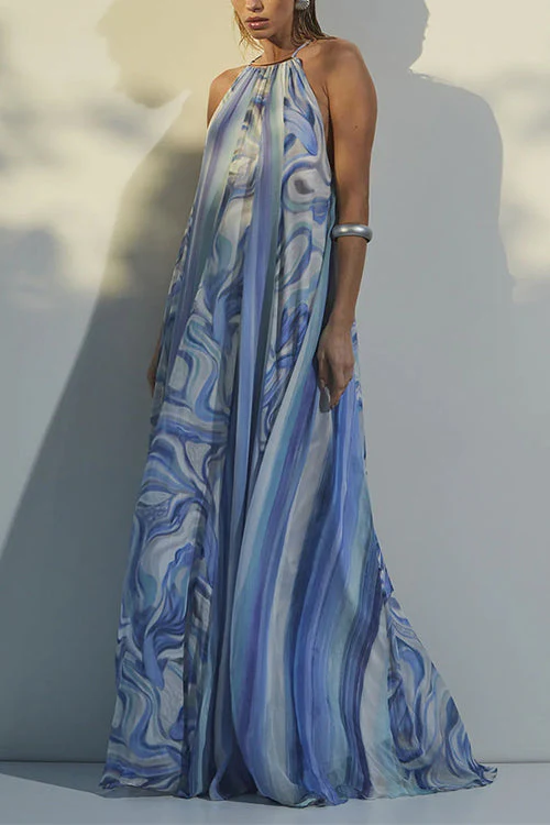 Halter Print Swing Maxi DressClistos