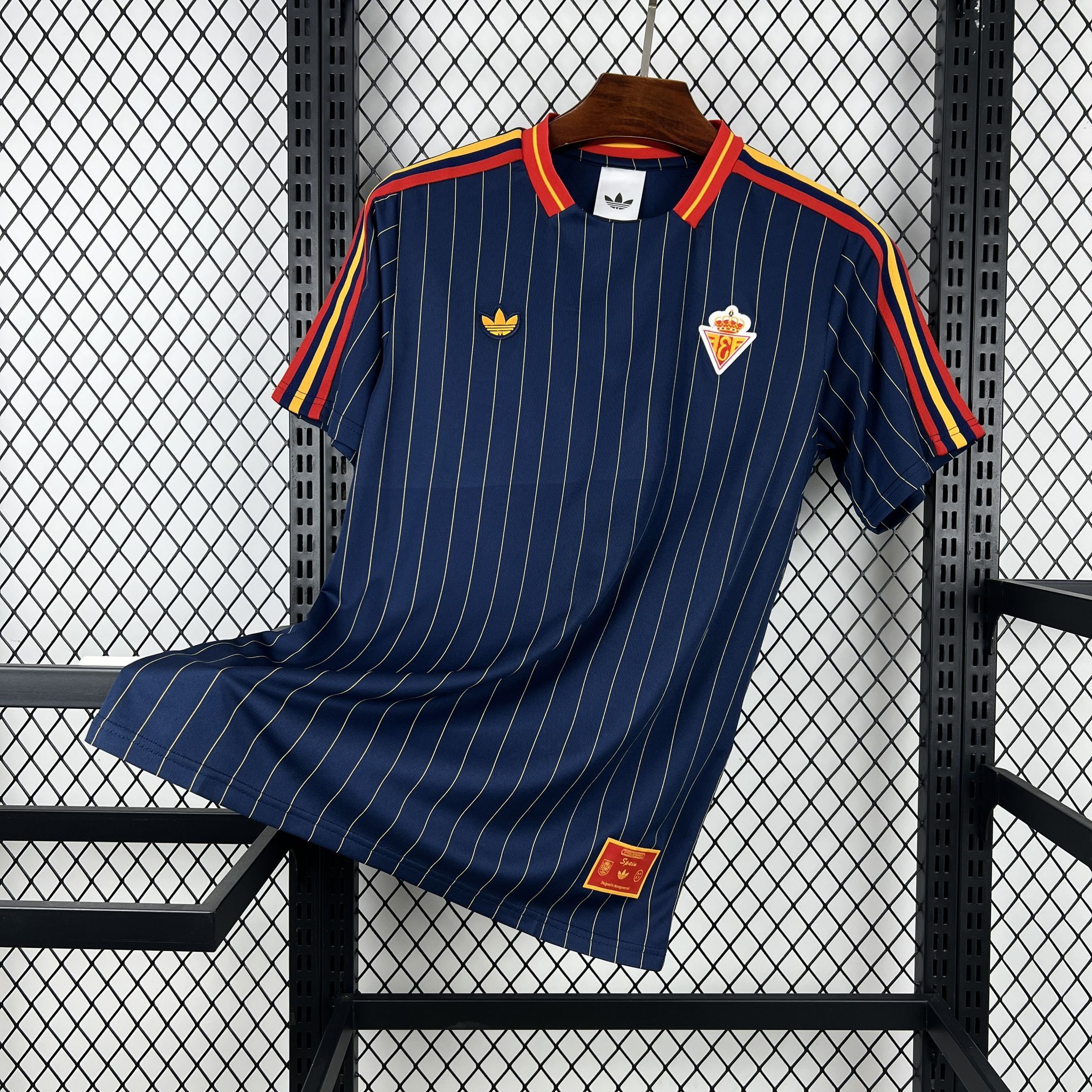 Espagne maillot foot 2026 2027€14.99