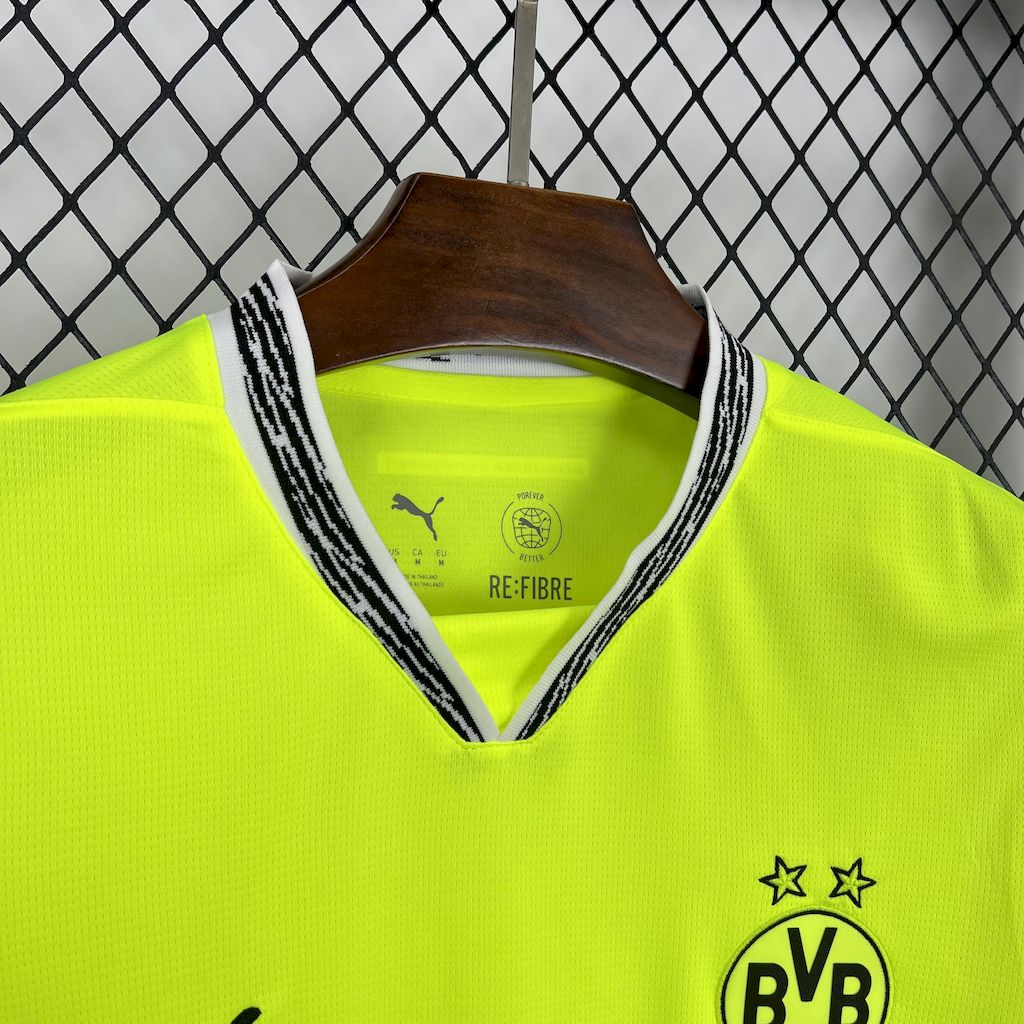 Dortmund maillot foot third 2025 2026€14.99