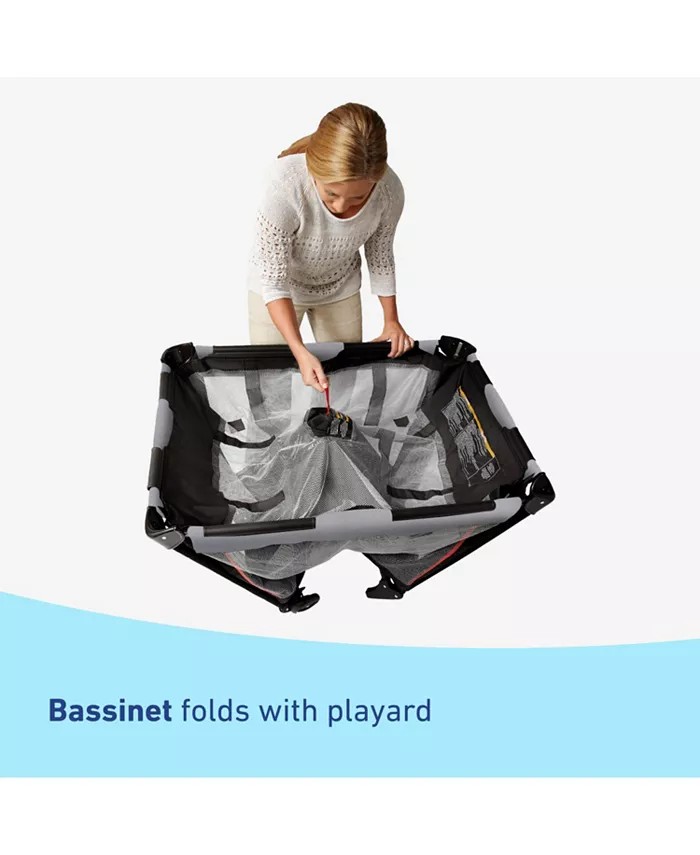 Graco Pack 'n Play On The Go Playard with Automatic Folding Feet