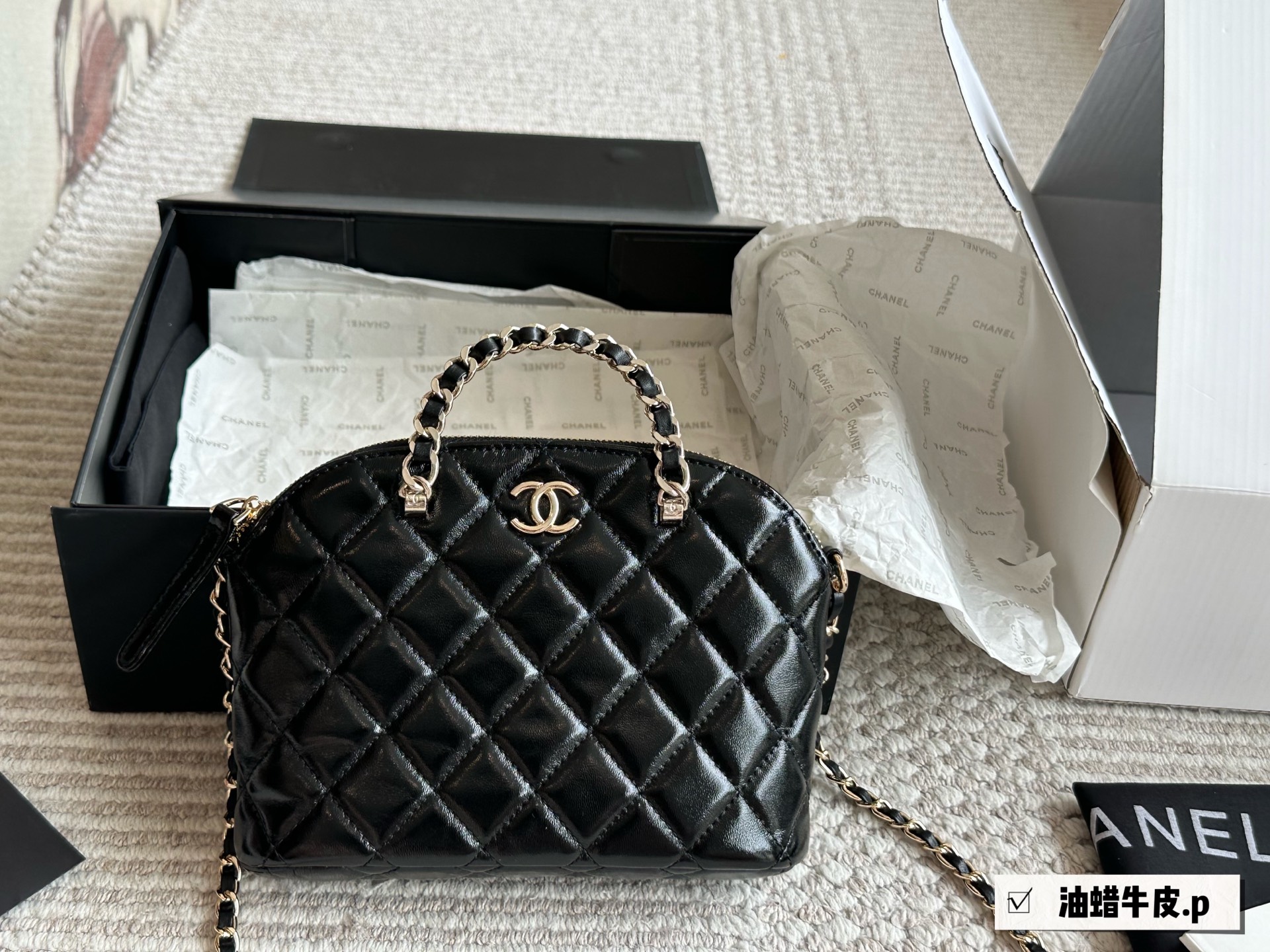 Chanel waxed cowhide shell bag - cnluxepick