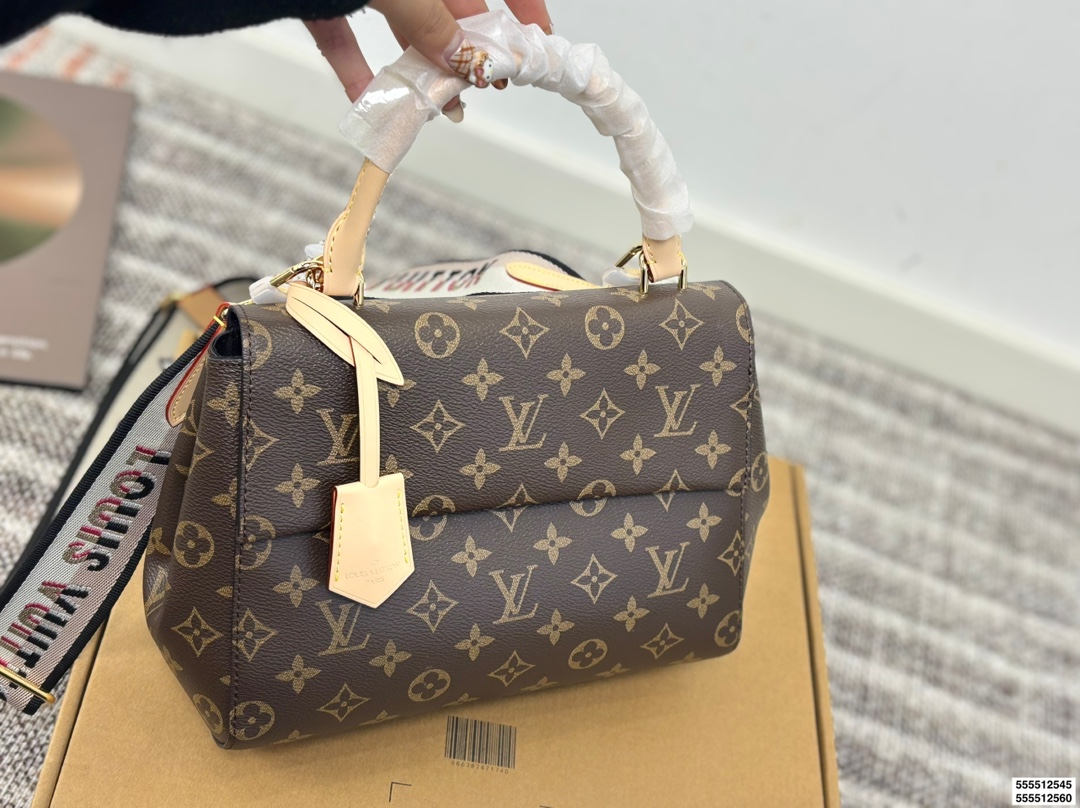 LV Cluny BB Handbag - cnluxepick