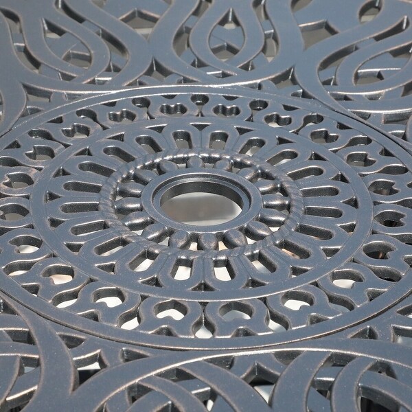 Patio 35���Round Coffee Side Table Cast Aluminum with Bronze Finish