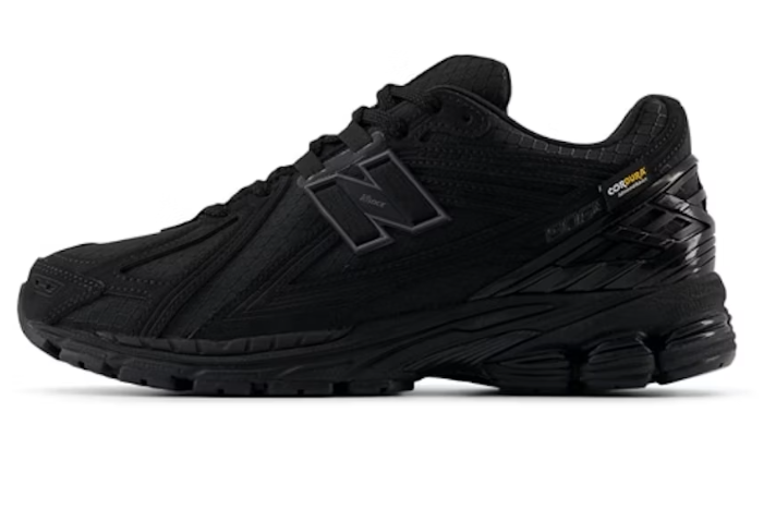 New Balance 1906R Black M1906RWF-D Casual Running Shoes