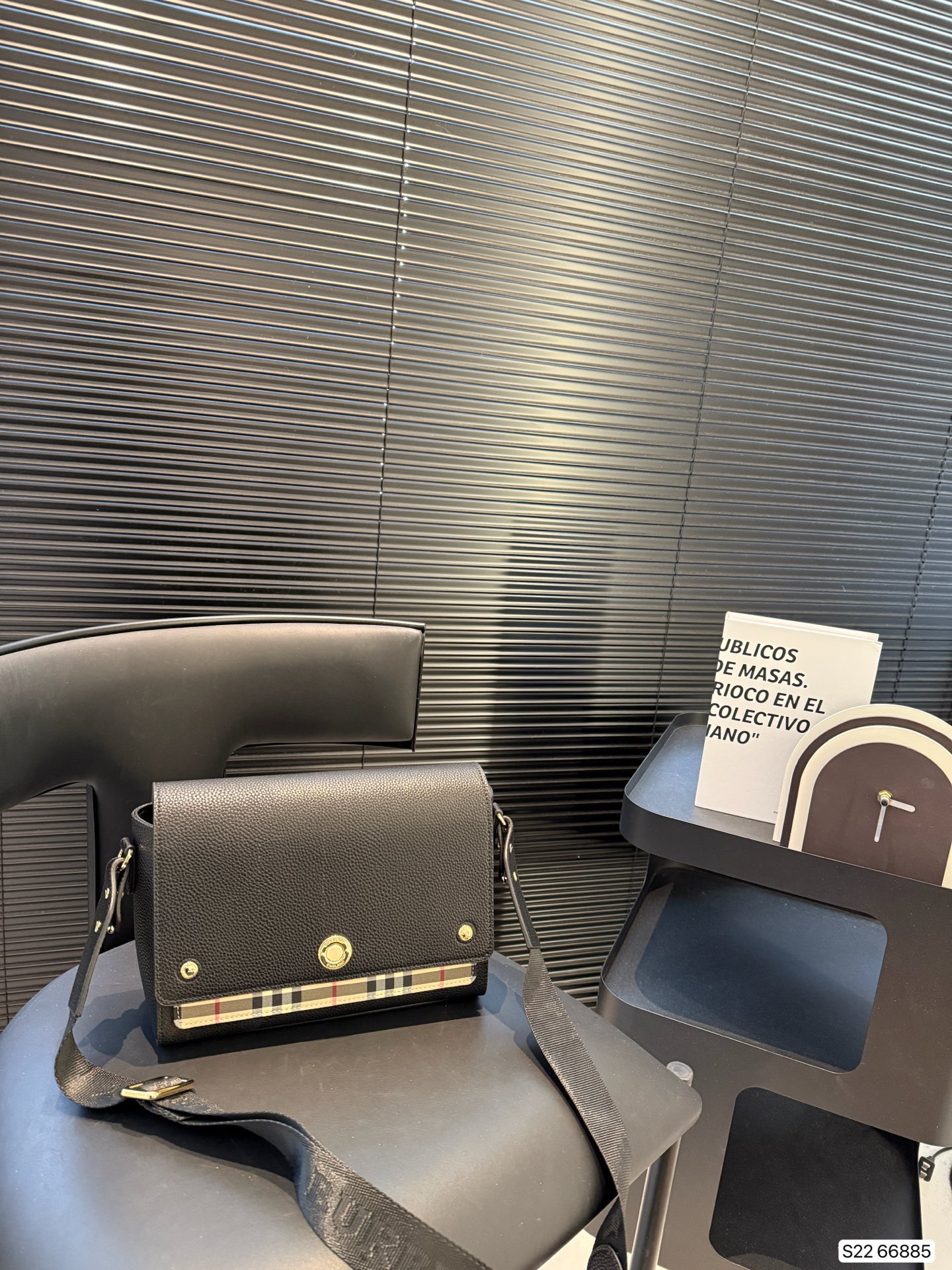 Burberry shoulder crossbody bag - cnluxepick