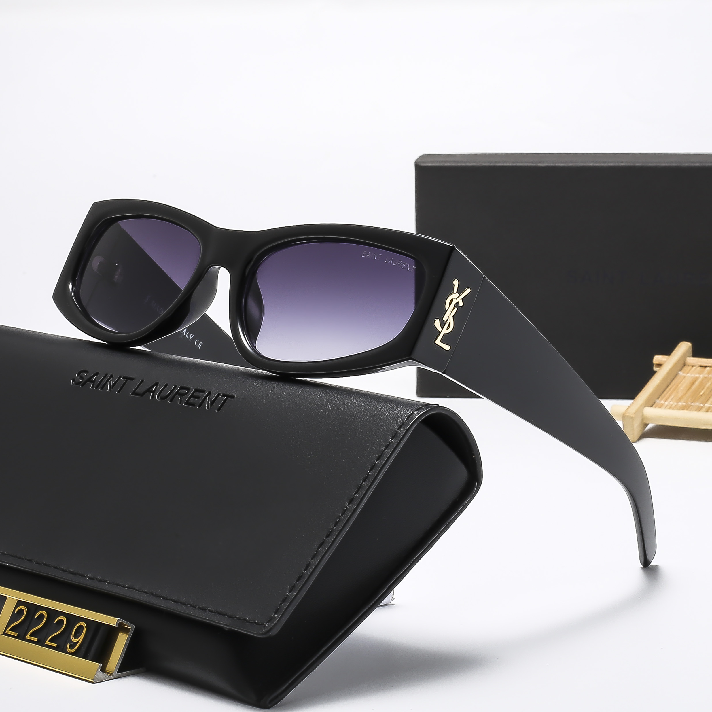 New European and American Square Frame Sunglasses Women's Wide Leg Sunglasses Personalized Decoration - cnluxepick