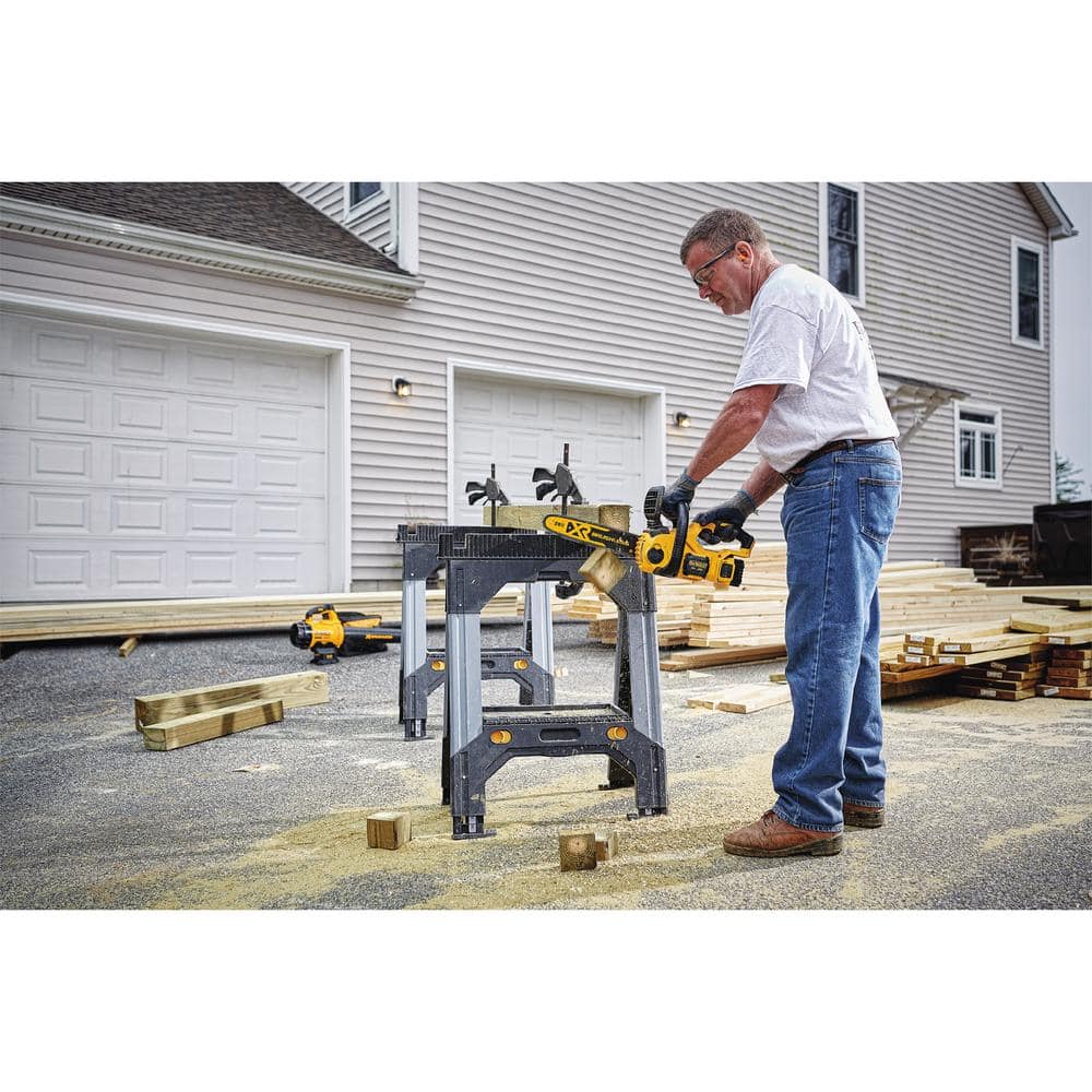 DEWALT 20V MAX 12in. Brushless Battery Powered Chainsaw, DCCS620B