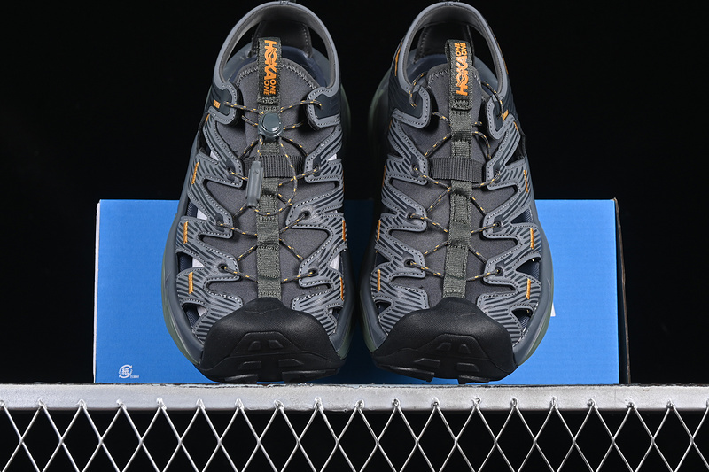 HOKA One One Hopara