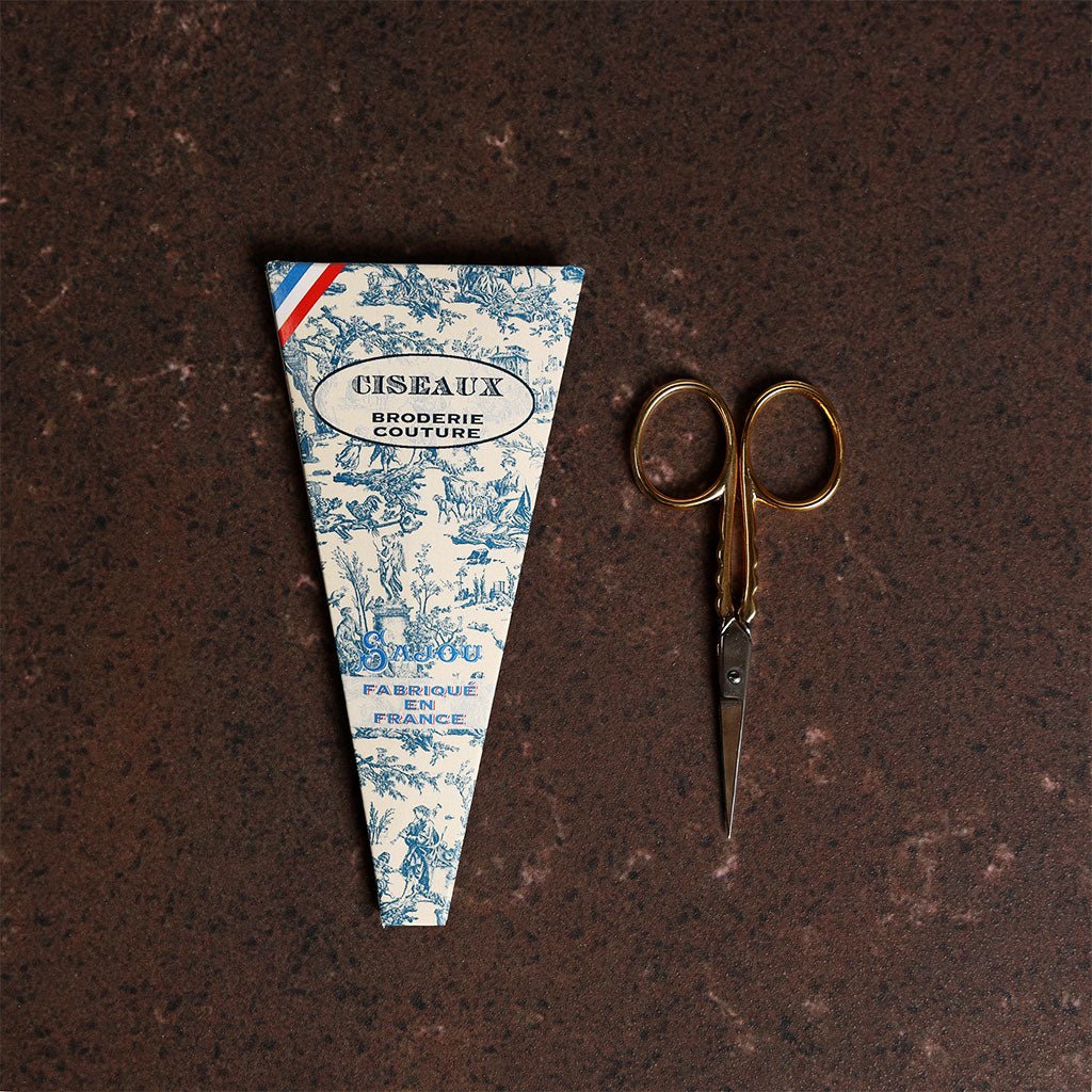 Scalloped Embroidery Scissors
