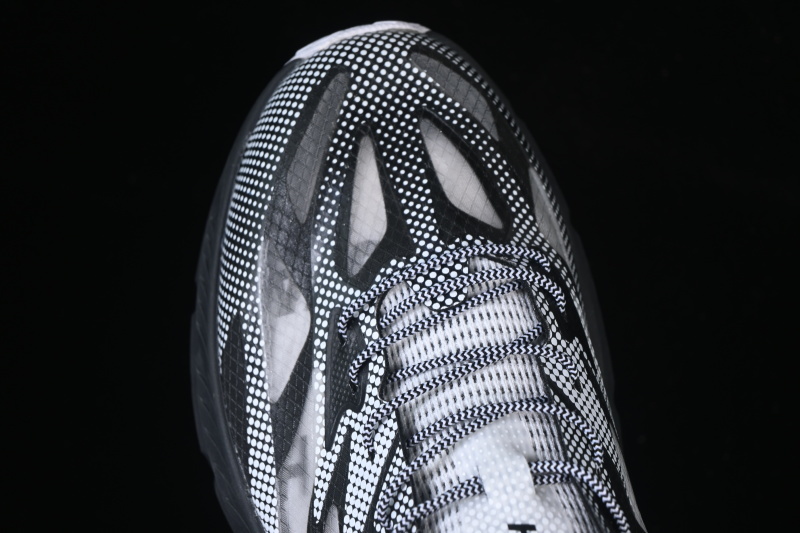 HOKA One One Mafate Speed 4 Lite TS