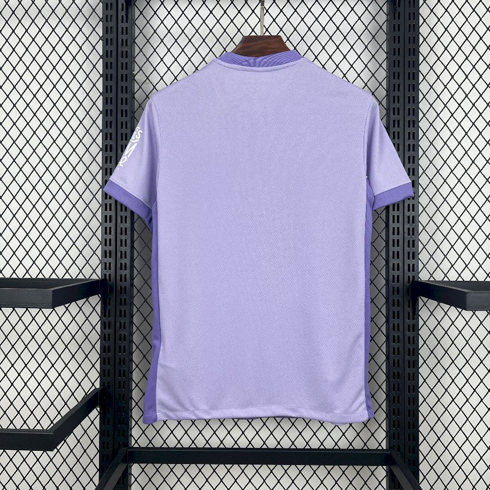 Brighton maillot foot extérieur 2025 2026€14.99