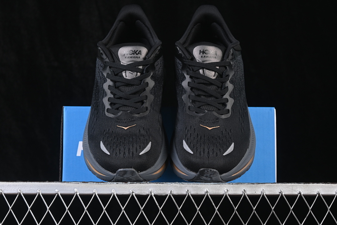 HOKA One One Kawana